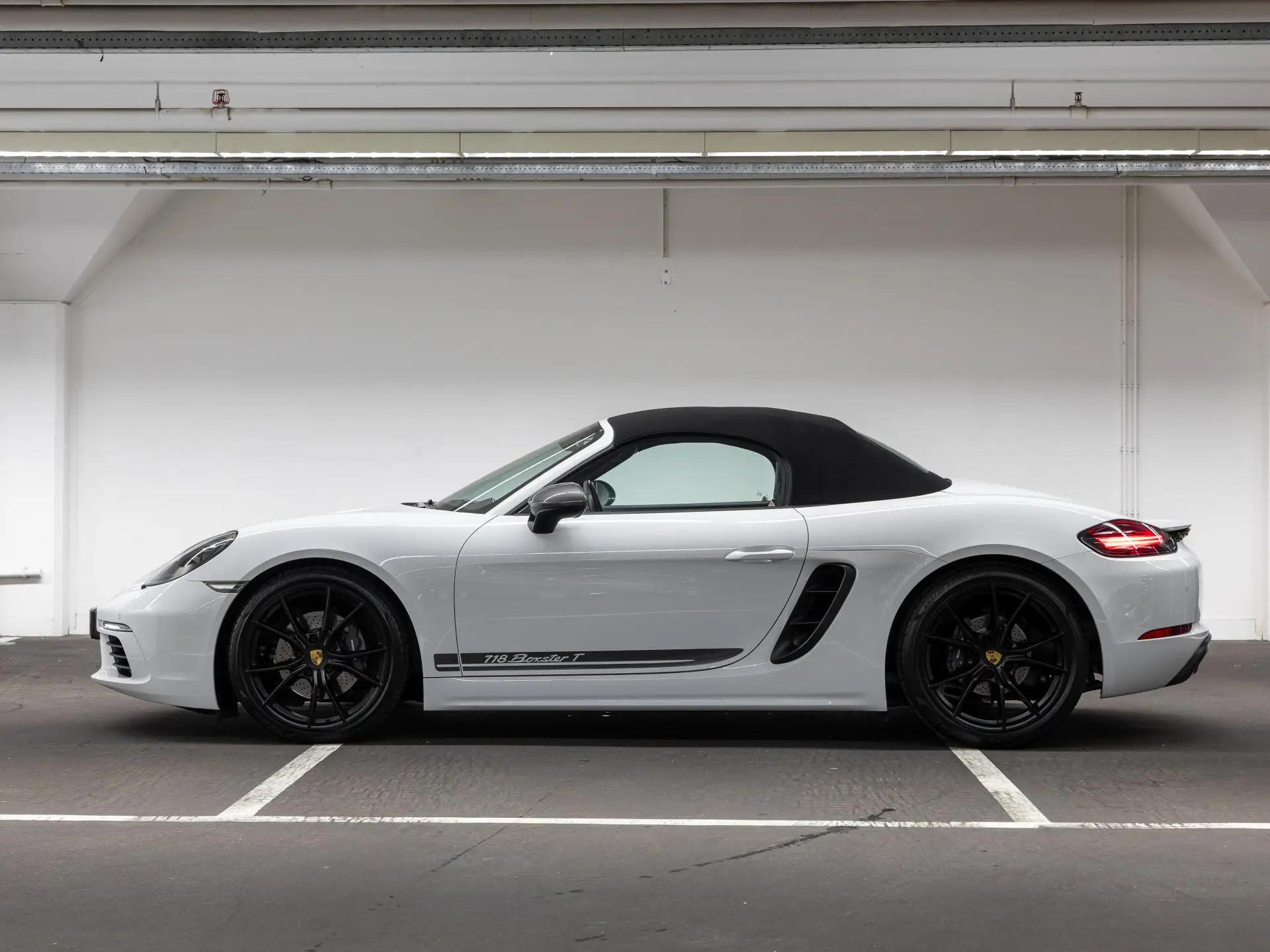 718 Boxster T