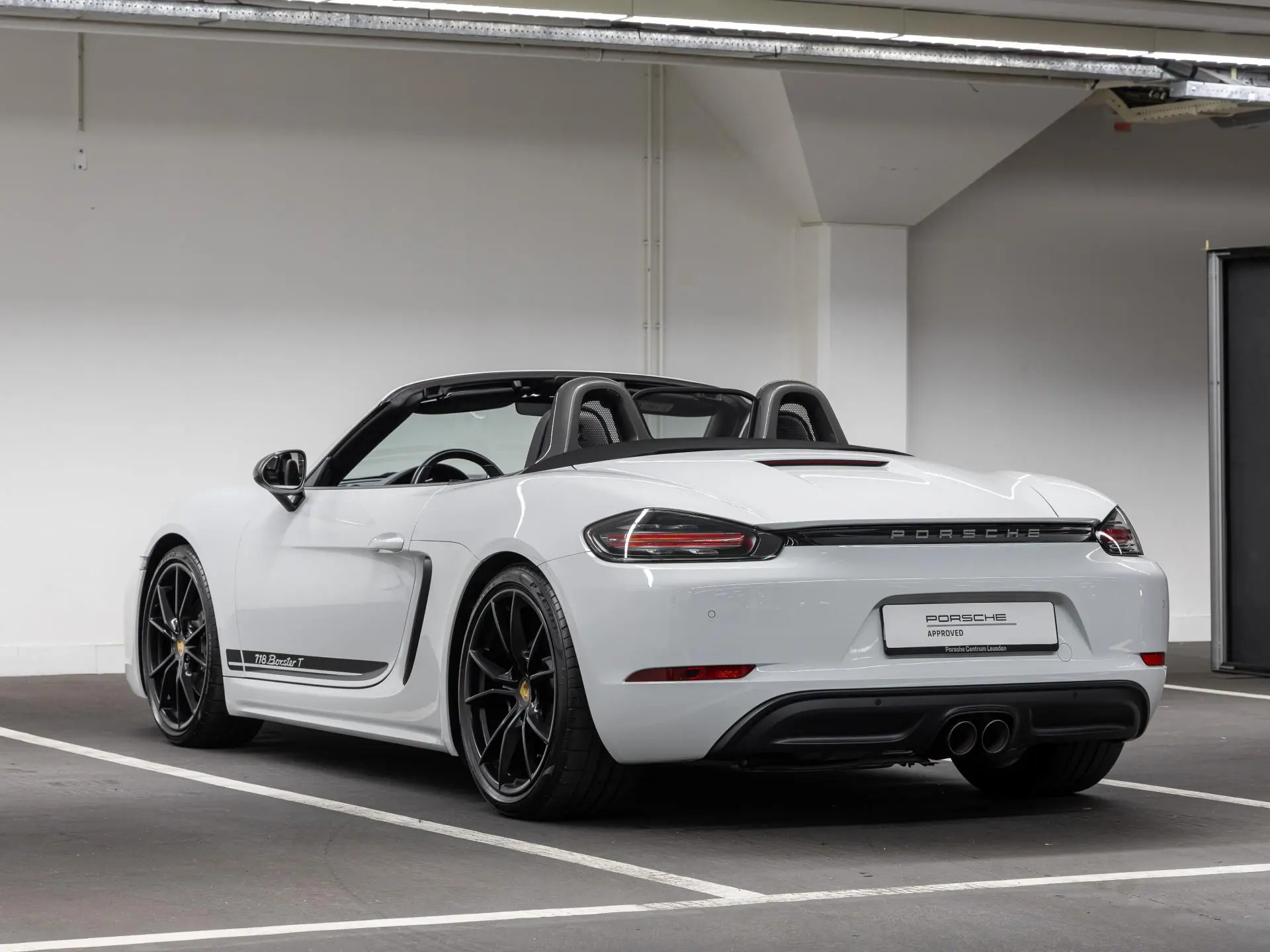 718 Boxster T