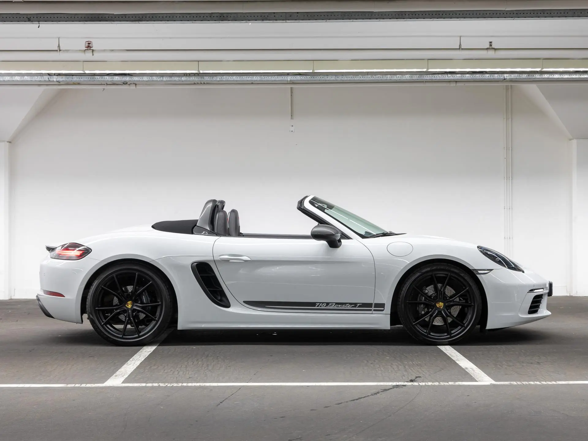 718 Boxster T