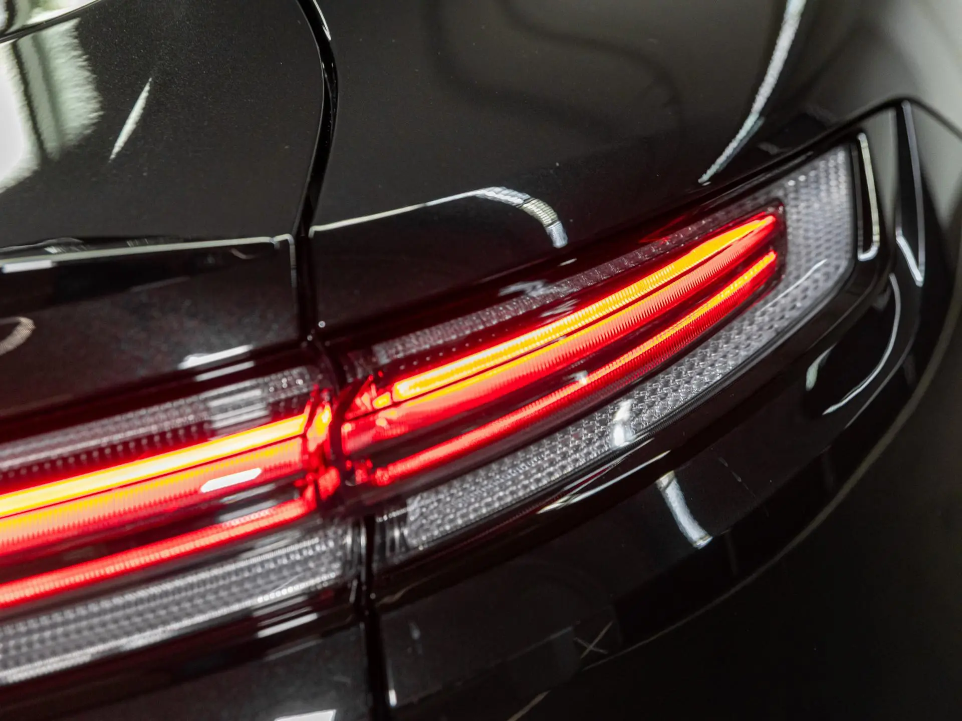 Cayenne E-Hybrid Black Edition Coupé