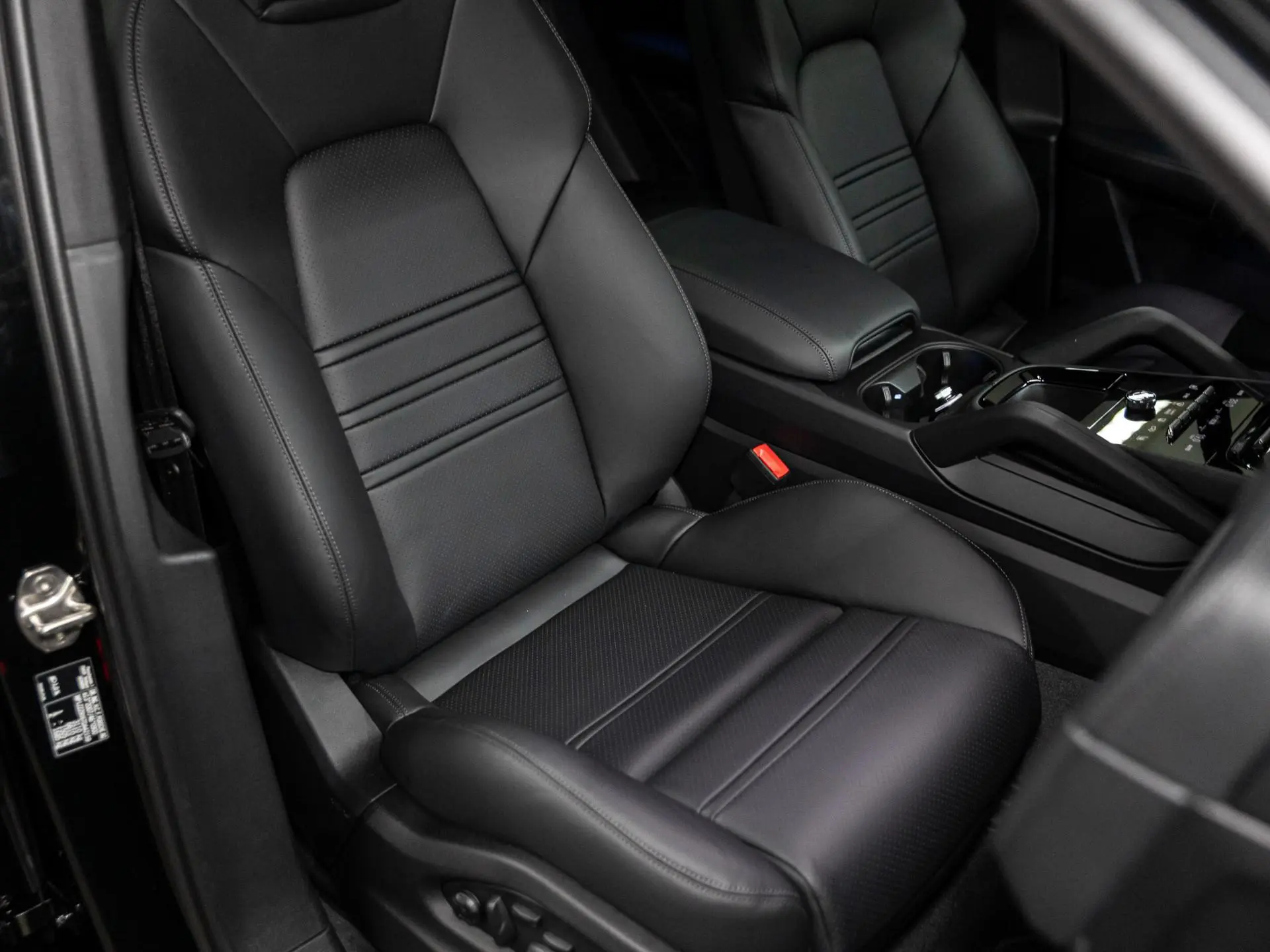 Cayenne E-Hybrid Black Edition Coupé