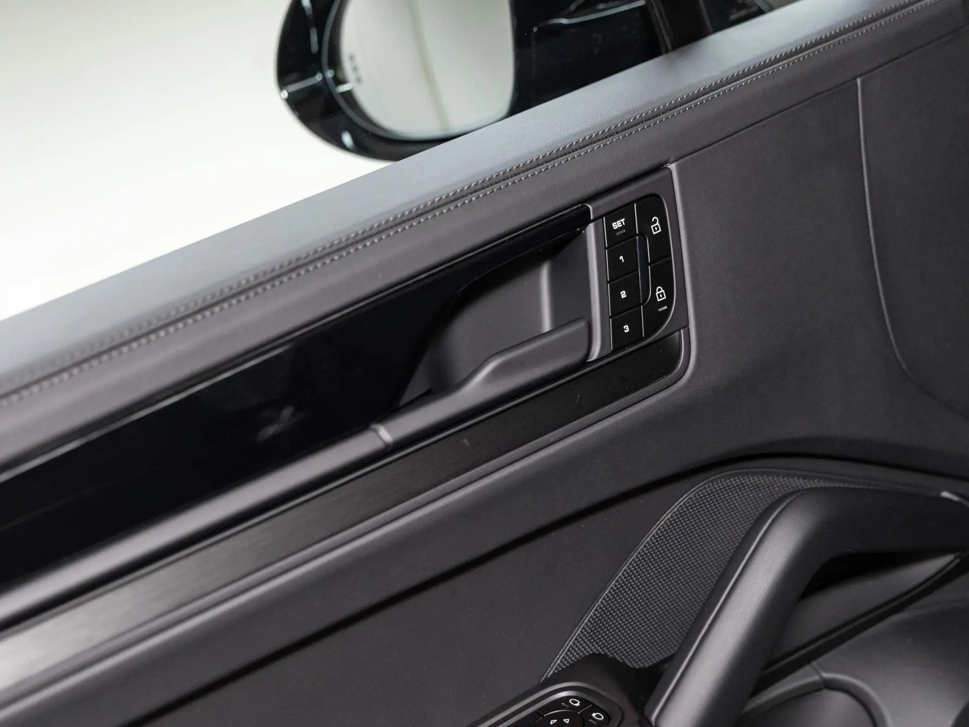 Cayenne E-Hybrid Black Edition Coupé