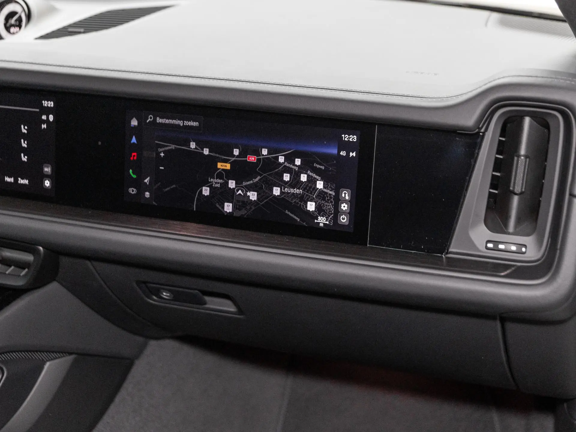 Cayenne E-Hybrid Black Edition Coupé