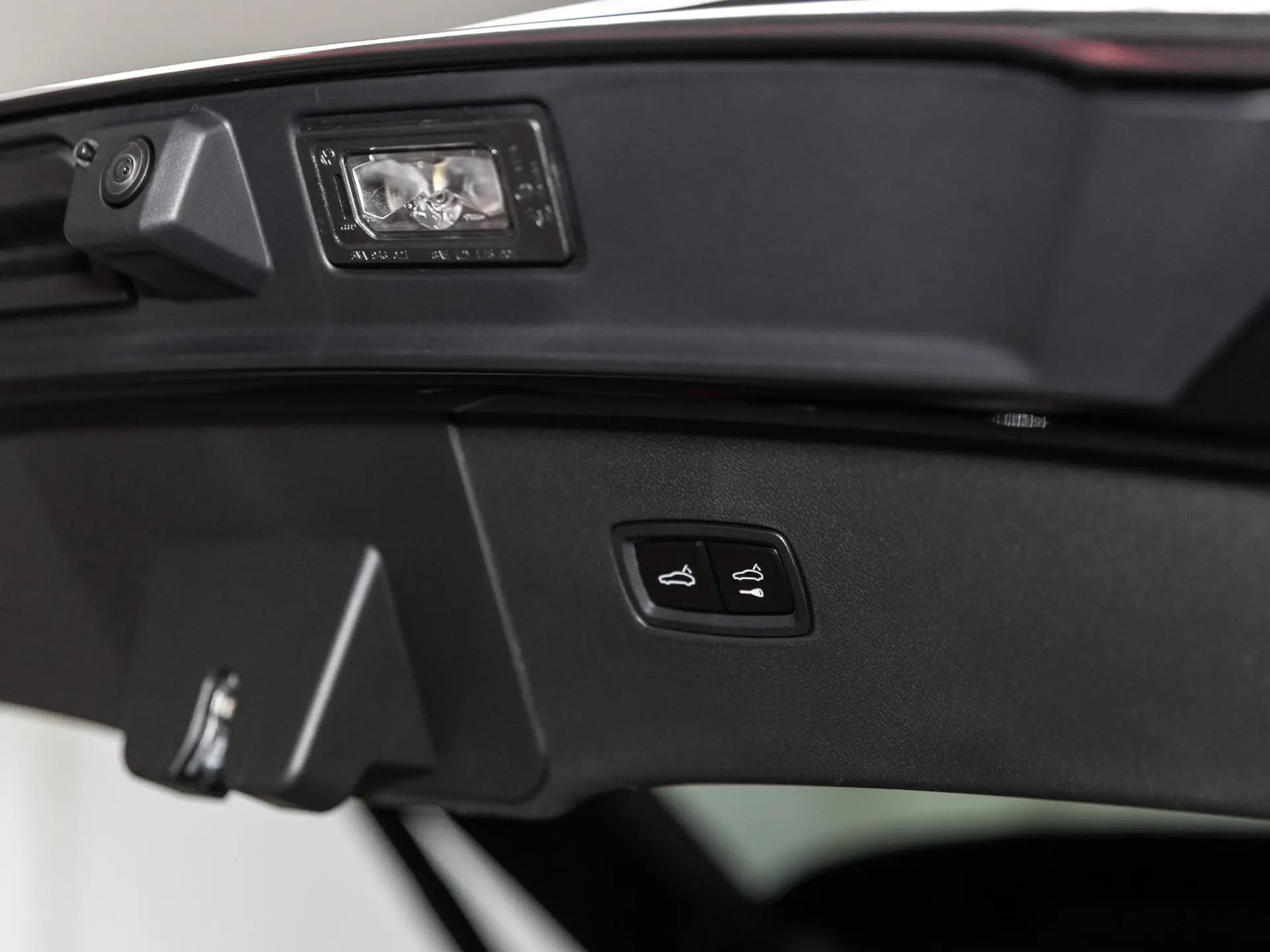 Cayenne E-Hybrid Black Edition Coupé