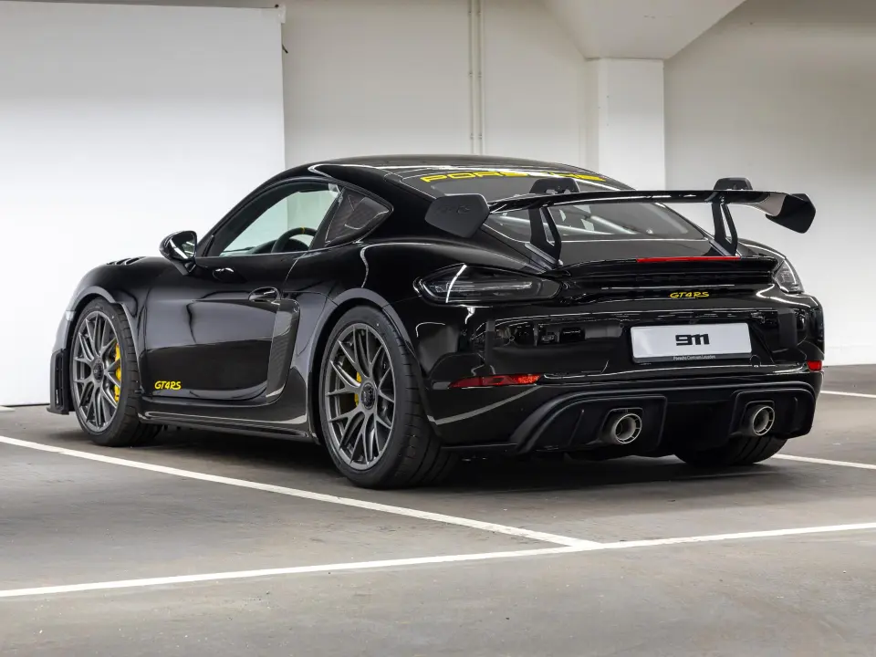 Porsche 718 Cayman GT4 RS