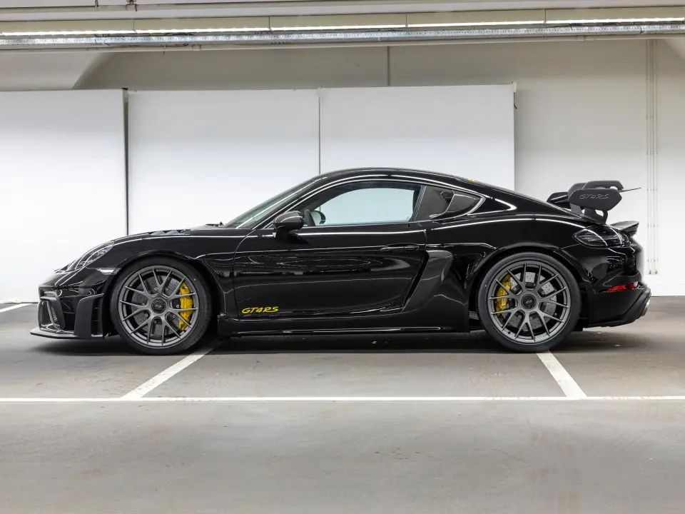 Porsche 718 Cayman GT4 RS