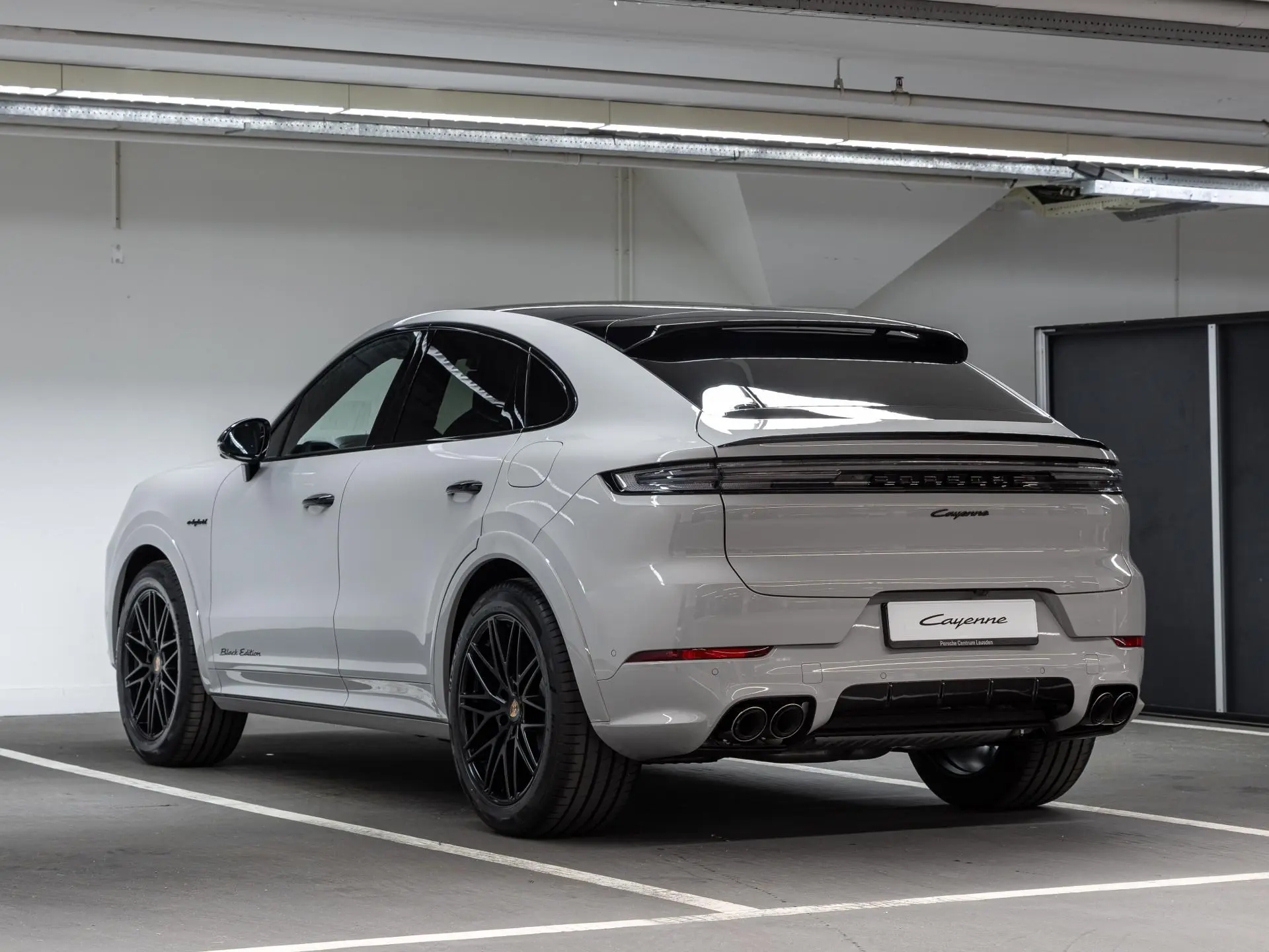 Cayenne E-Hybrid Black Edition Coupé