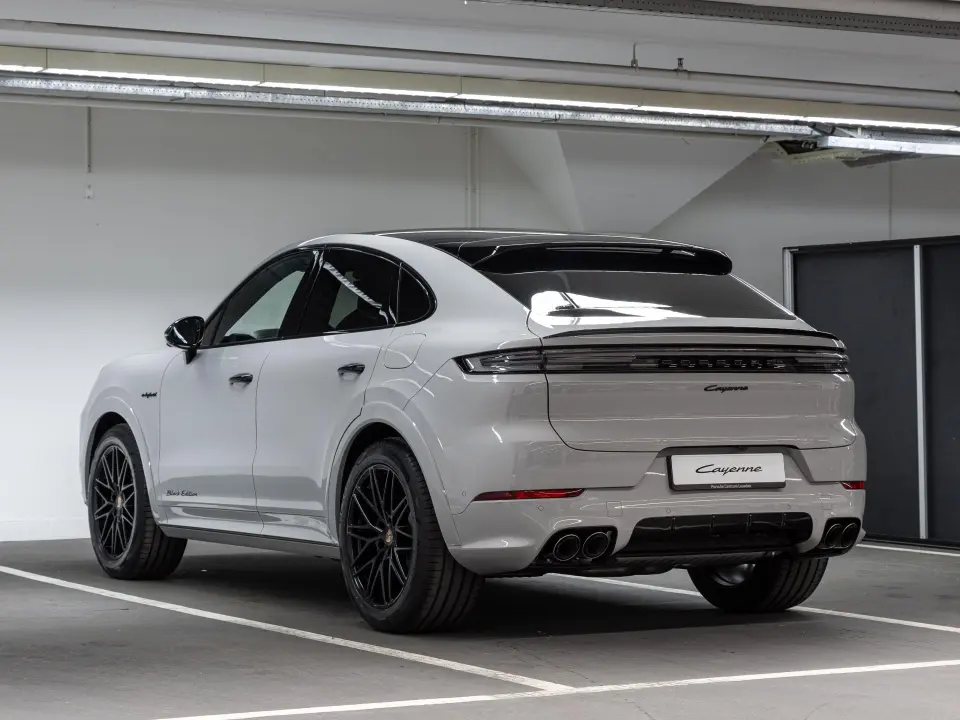 Cayenne E-Hybrid Black Edition Coupé