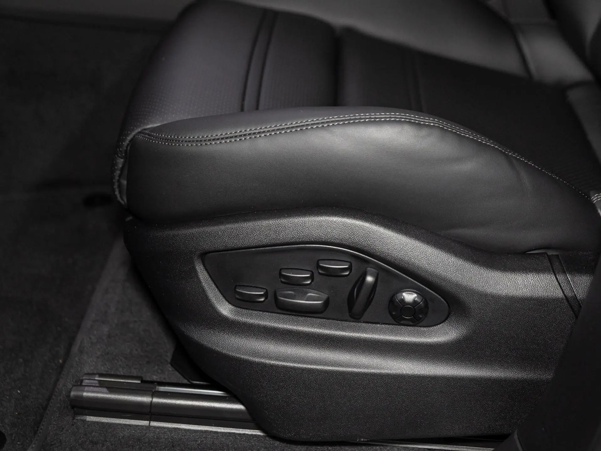 Cayenne E-Hybrid Black Edition Coupé