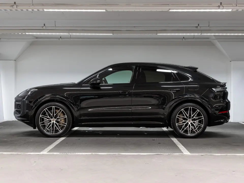Porsche Cayenne Turbo E-Hybrid Coupé