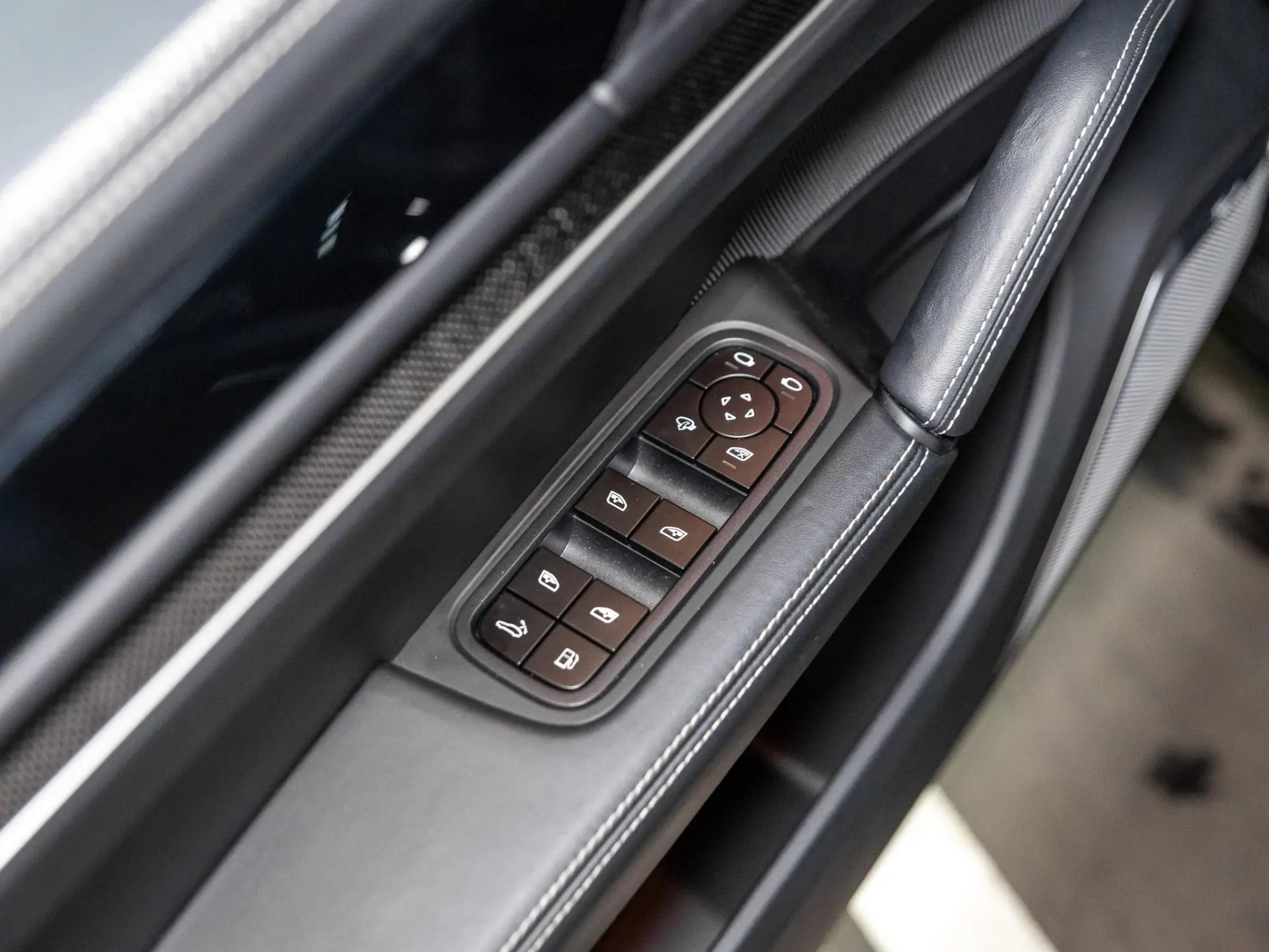 Cayenne Turbo E-Hybrid Coupé