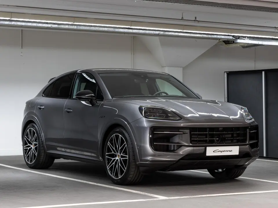 Cayenne E-Hybrid Black Edition Coupé