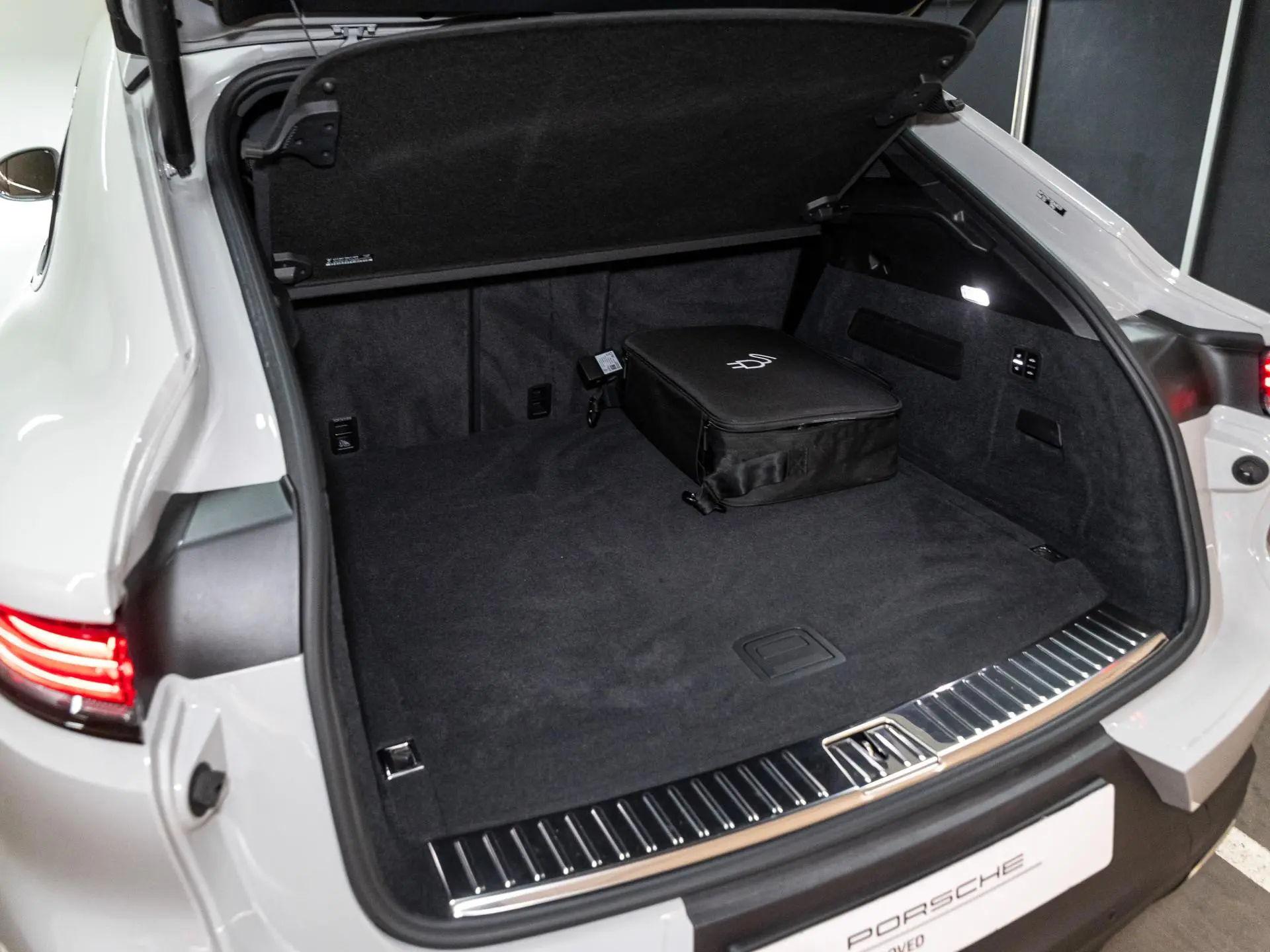 Cayenne E-Hybrid Coupé