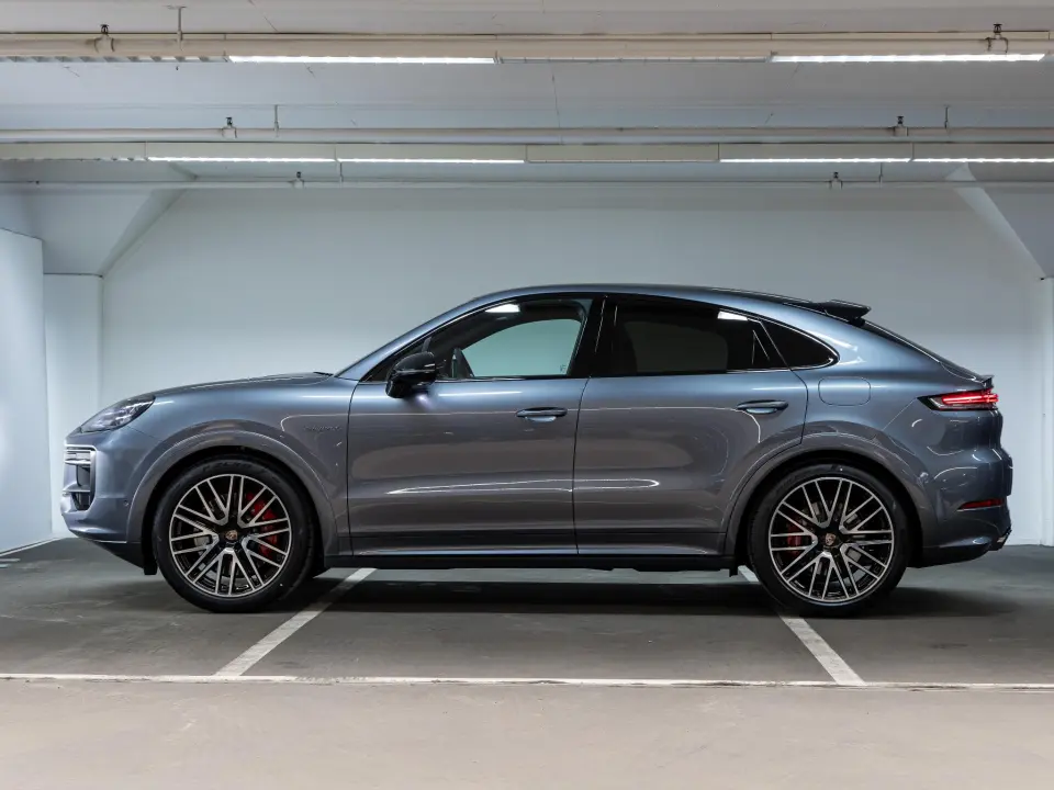 Porsche Cayenne S E-Hybrid Black Edition Coupé
