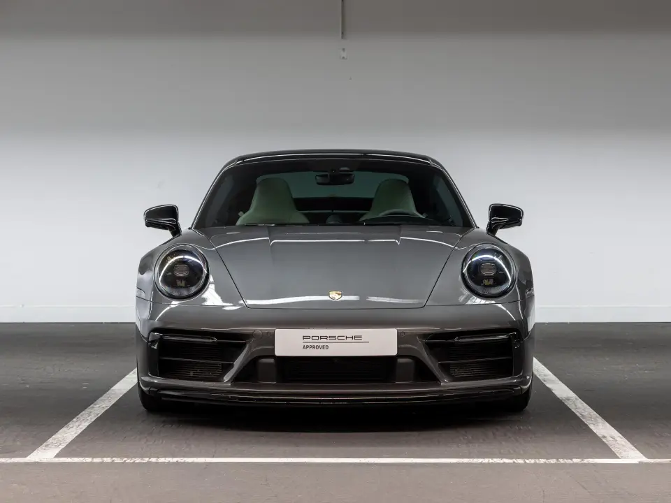 911 Carrera 4 GTS
