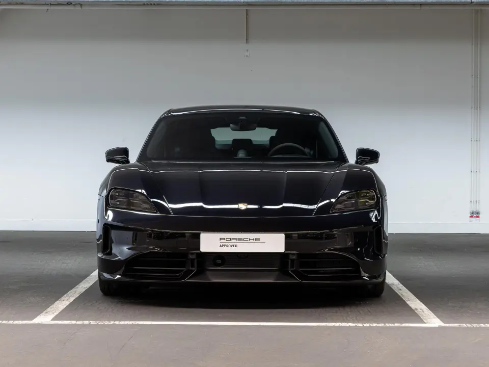 Taycan Black Edition