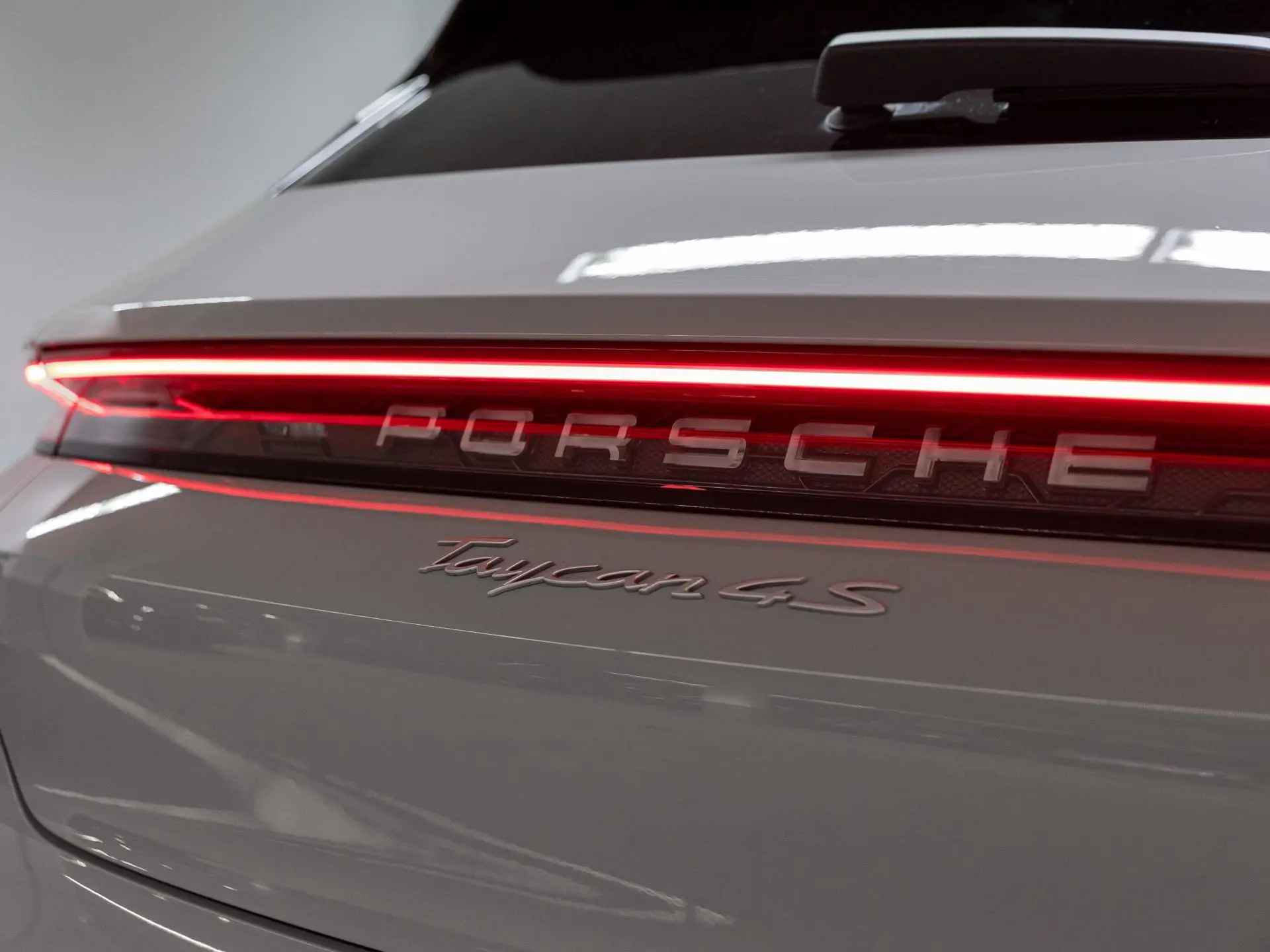 Taycan Cross Turismo 4S 105 kWh