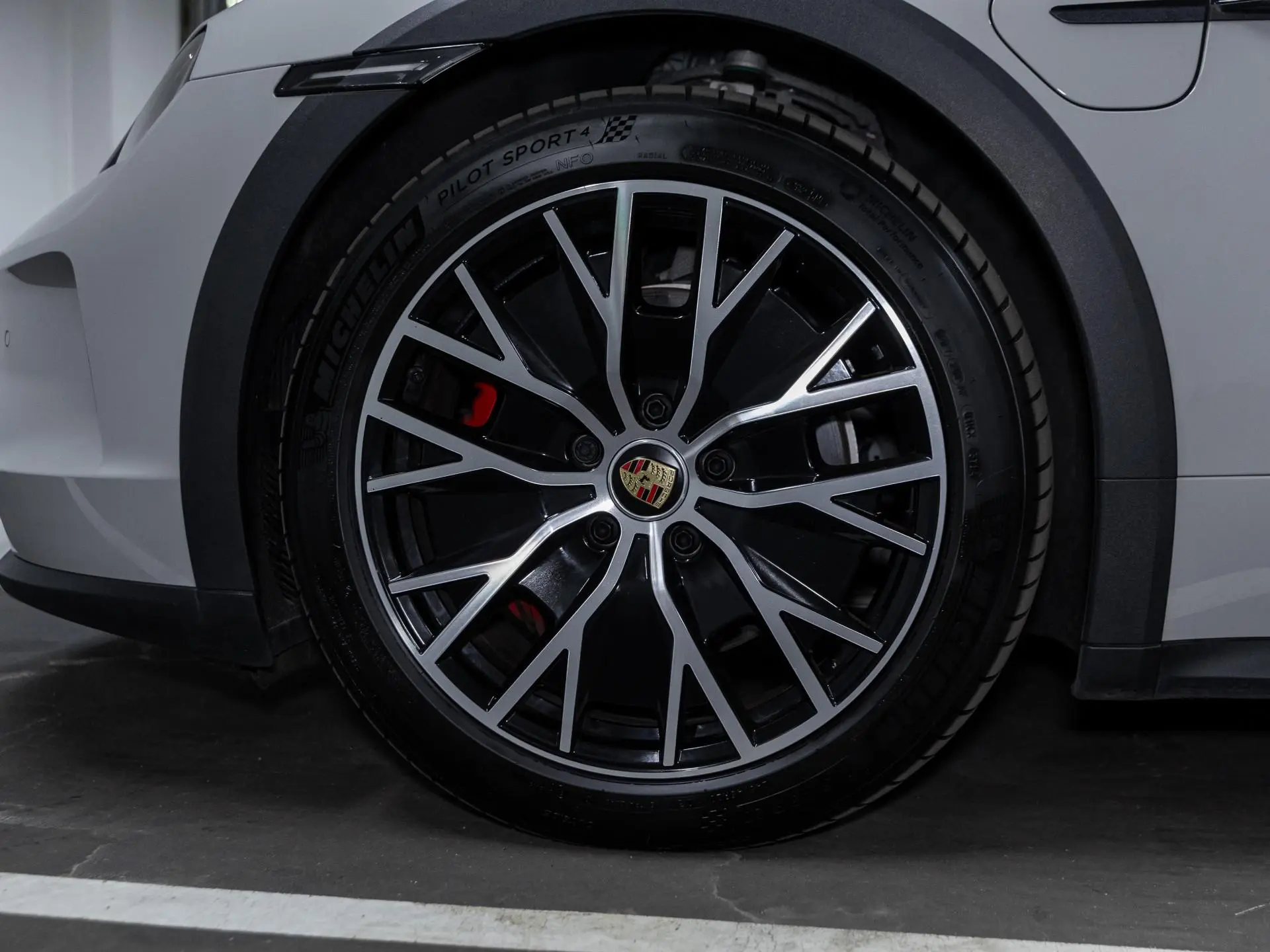 Taycan Cross Turismo 4S 105 kWh