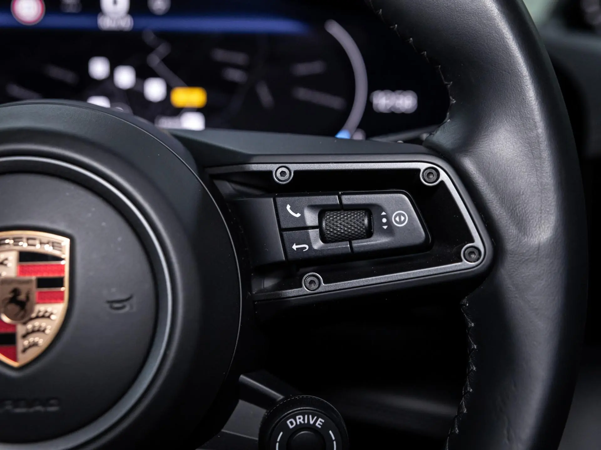 Taycan Cross Turismo 4S 105 kWh