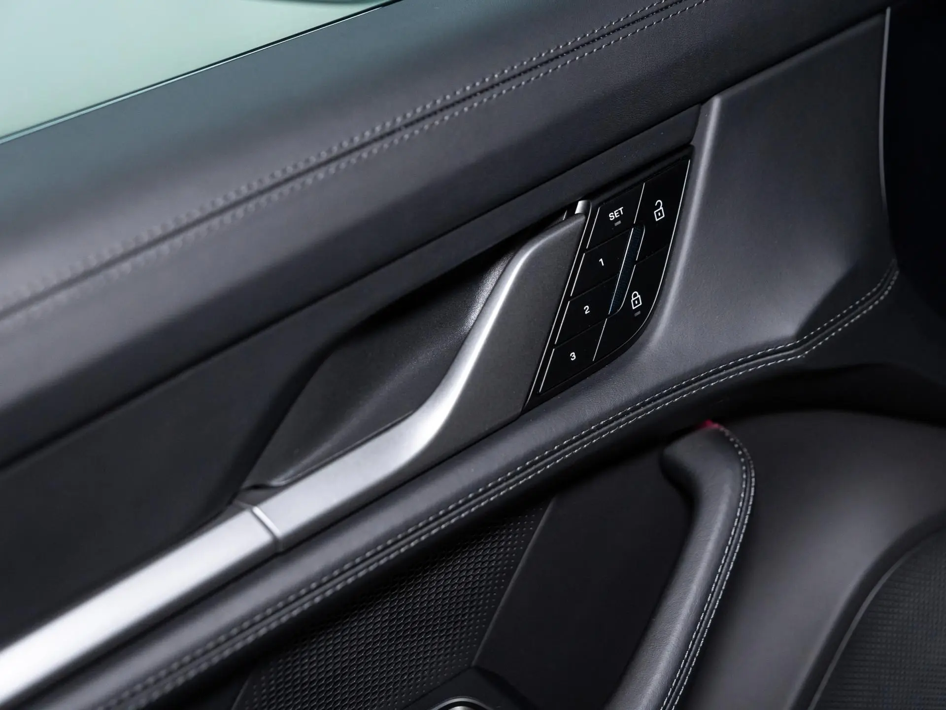 Taycan Cross Turismo 4S 105 kWh