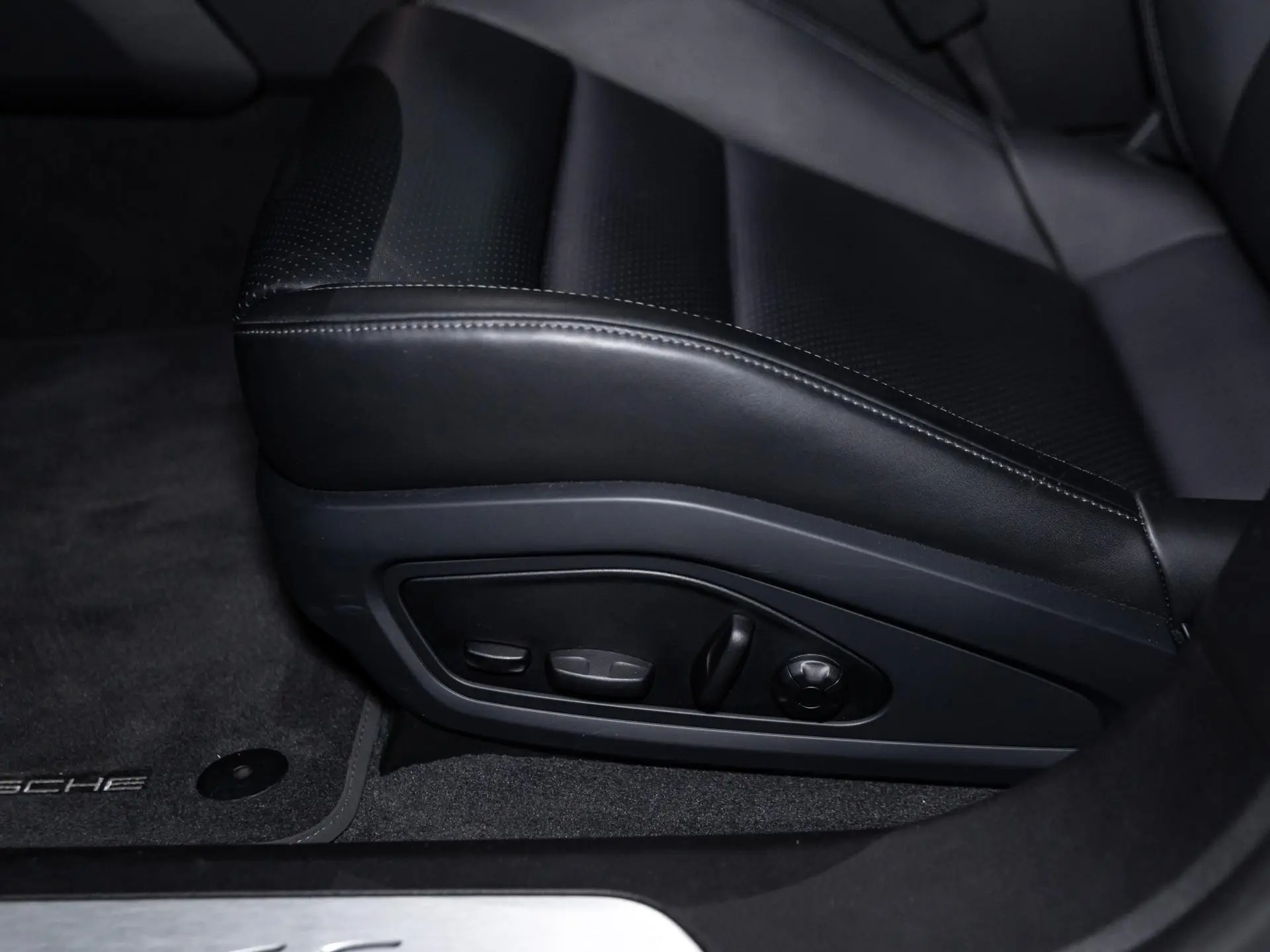 Taycan Cross Turismo 4S 105 kWh