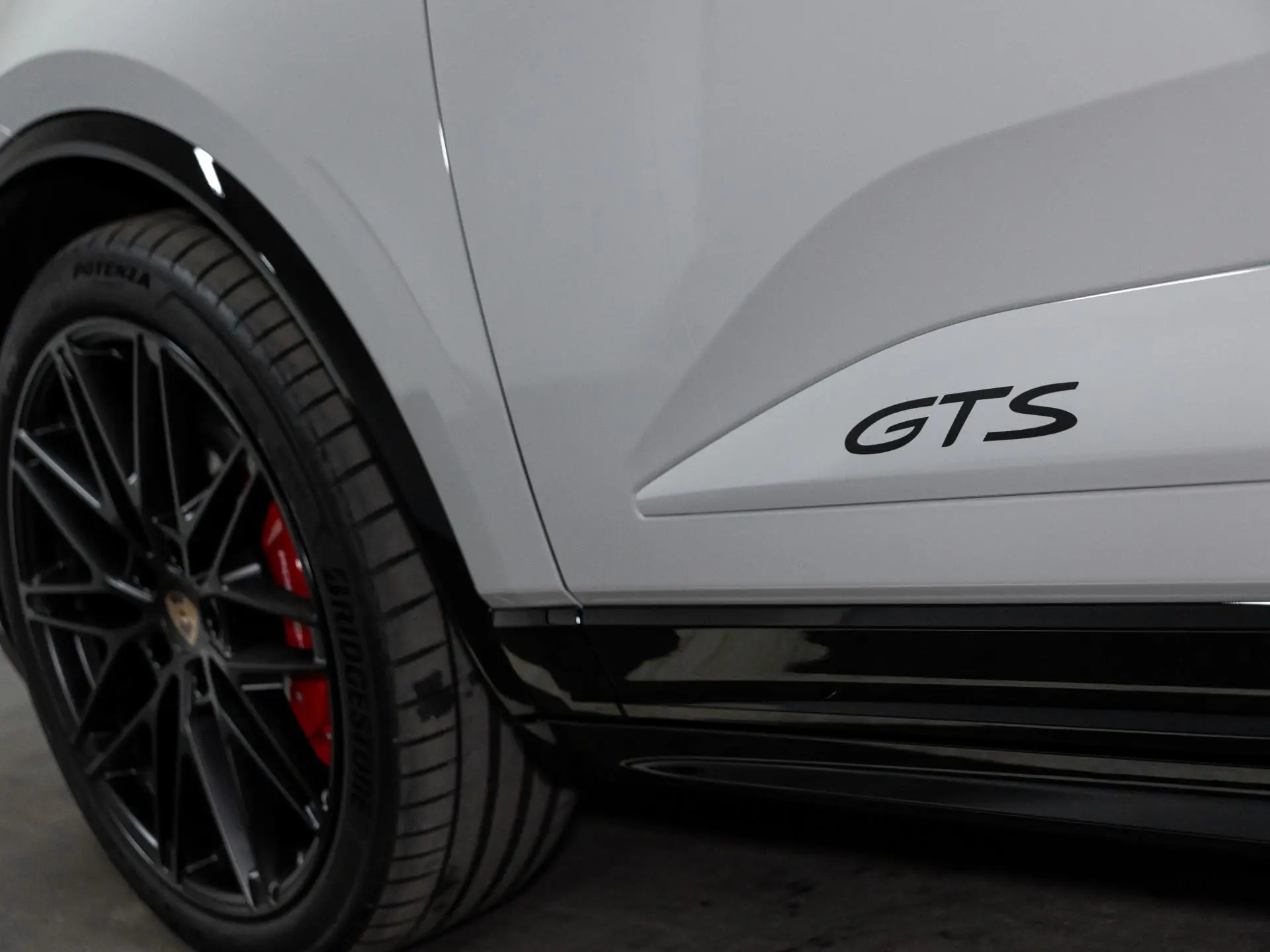 Macan GTS