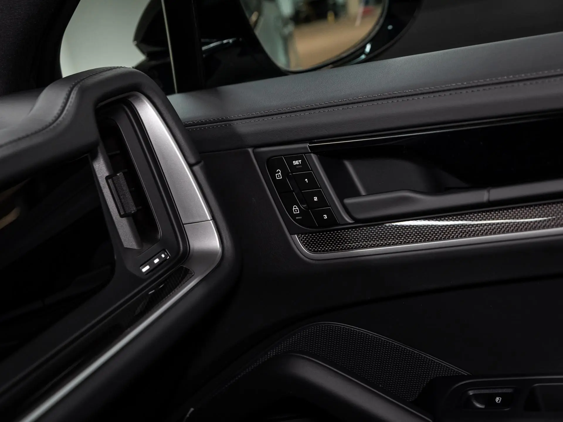 Cayenne 3.0 E-Hybrid Black Edition