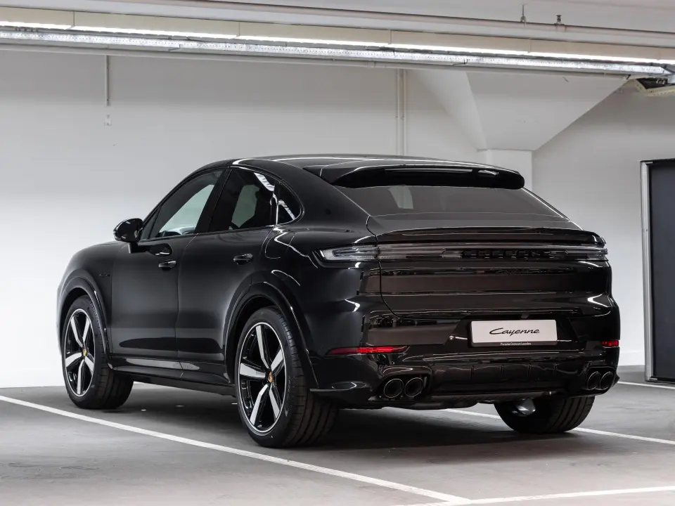Cayenne Coupé 3.0 E-Hybrid Black Edition