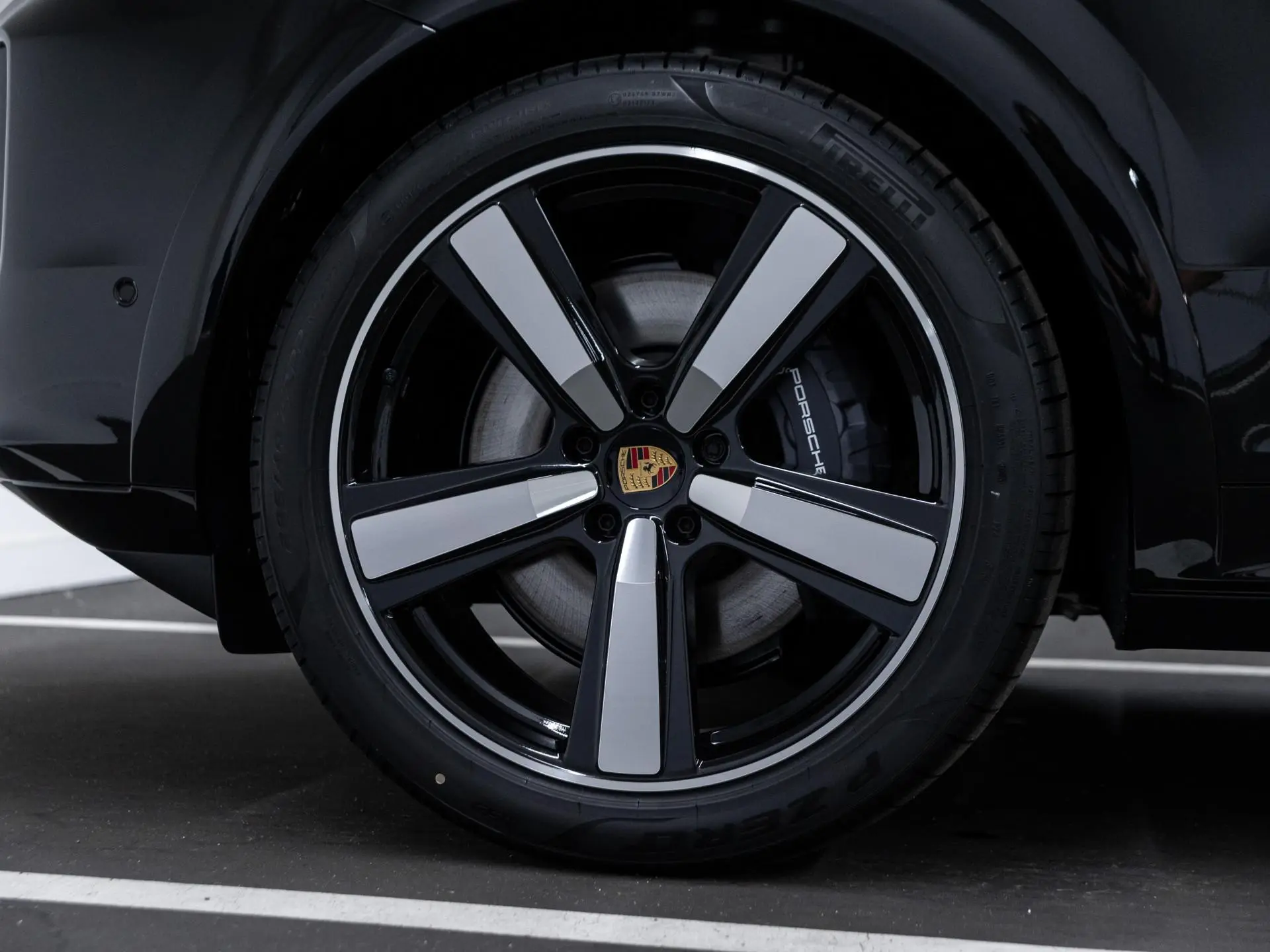 Cayenne Coupé 3.0 E-Hybrid Black Edition