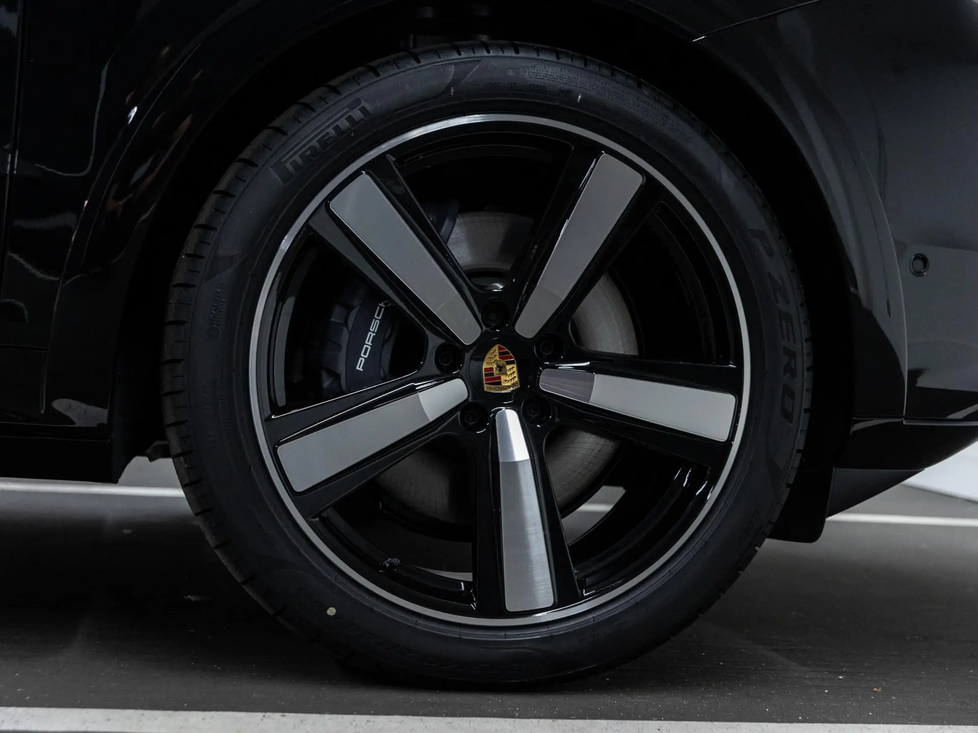 Cayenne Coupé 3.0 E-Hybrid Black Edition