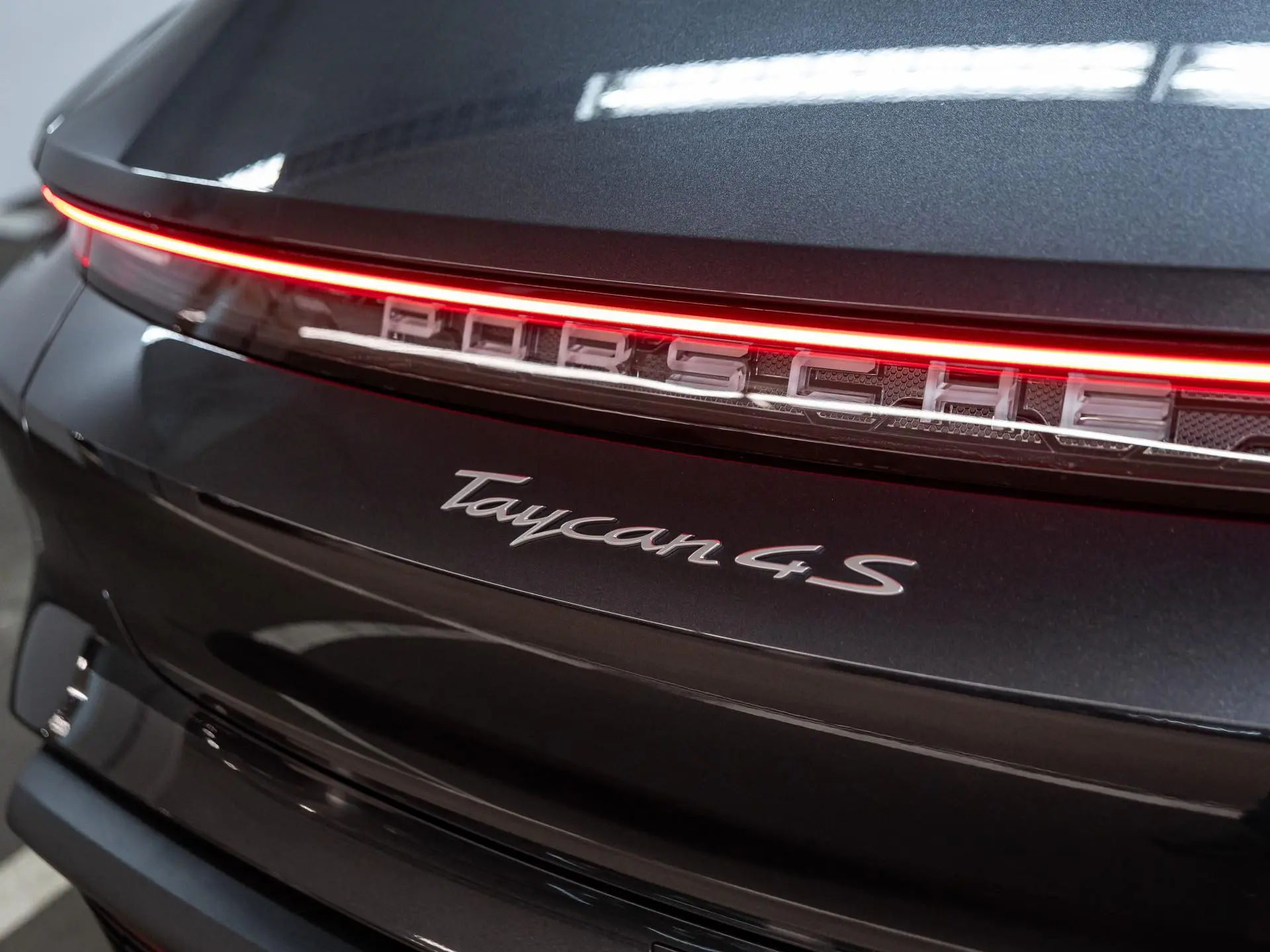 Taycan 4S Sport Turismo