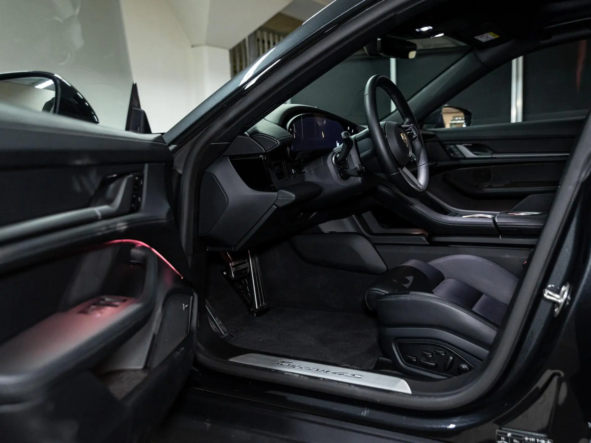 Taycan 4S Sport Turismo