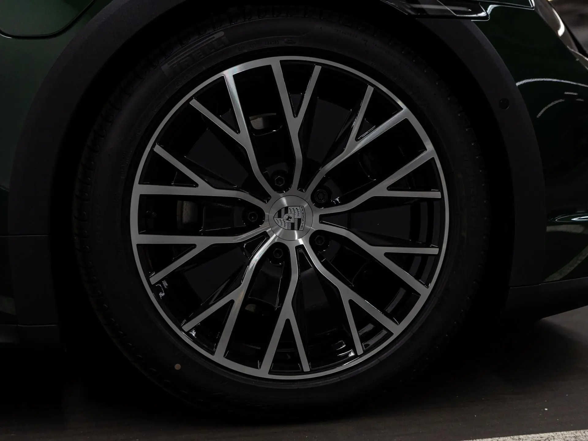 Taycan 4 Cross Turismo