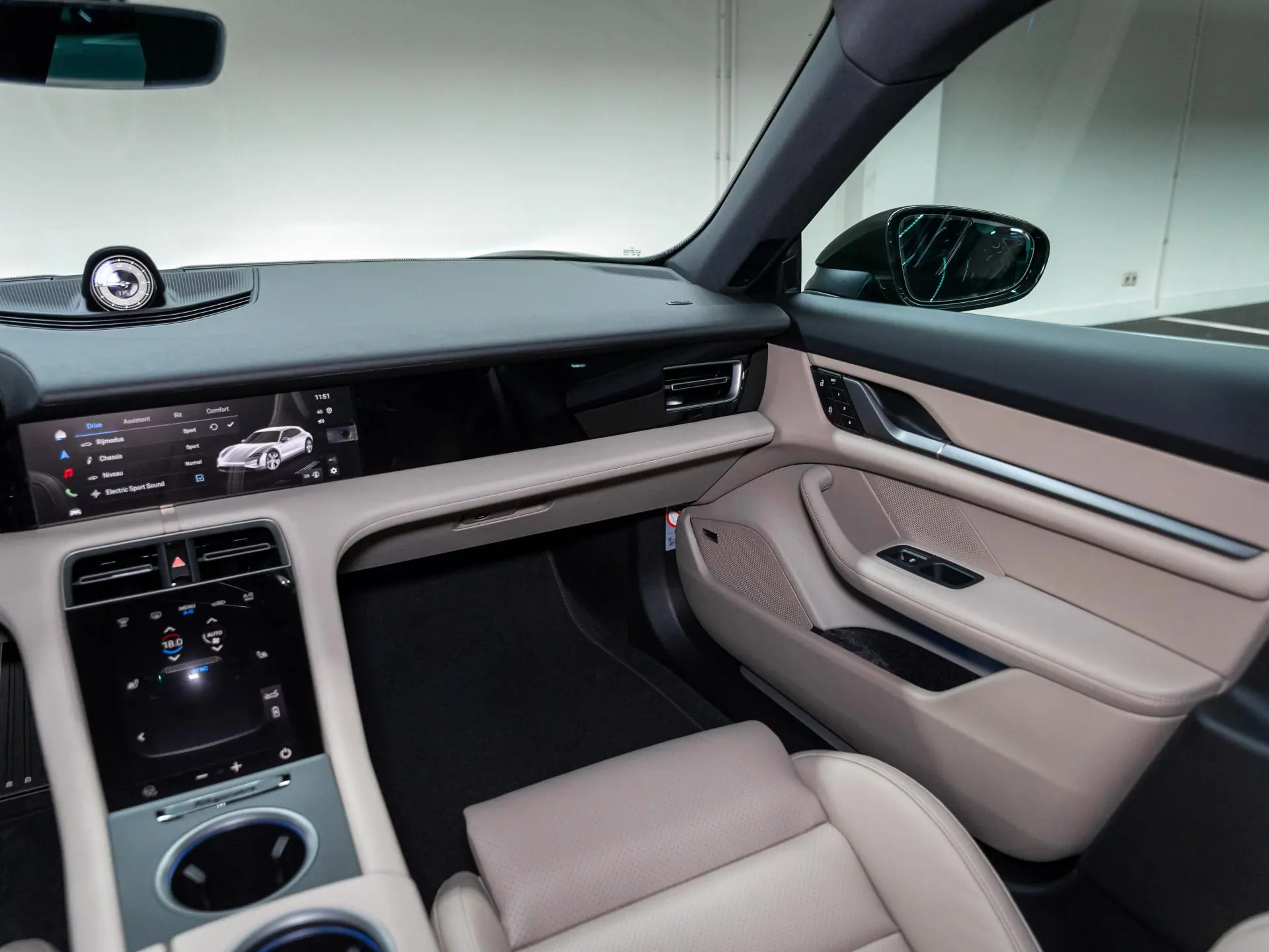 Taycan 4 Cross Turismo