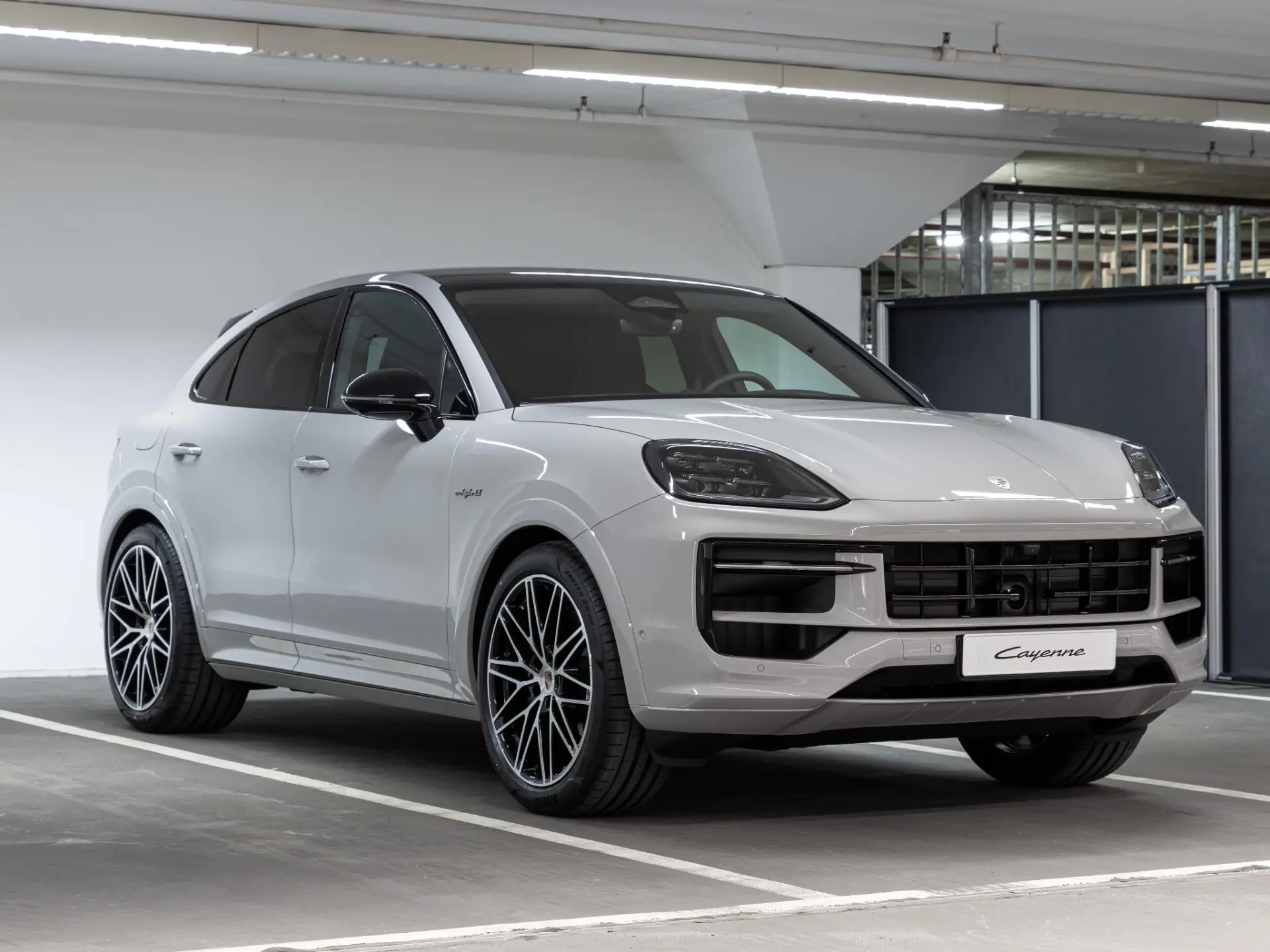 Cayenne E-Hybrid Black Edition Coupé