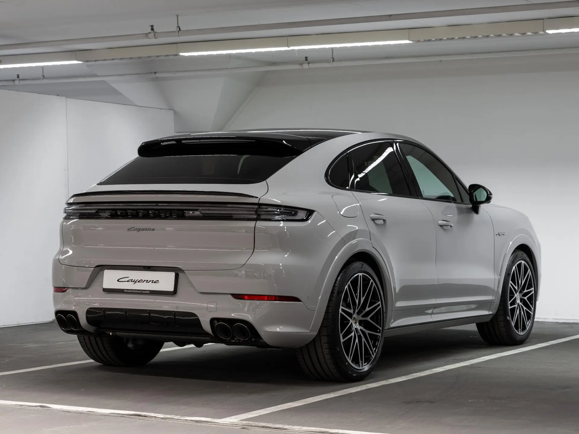 Cayenne E-Hybrid Black Edition Coupé