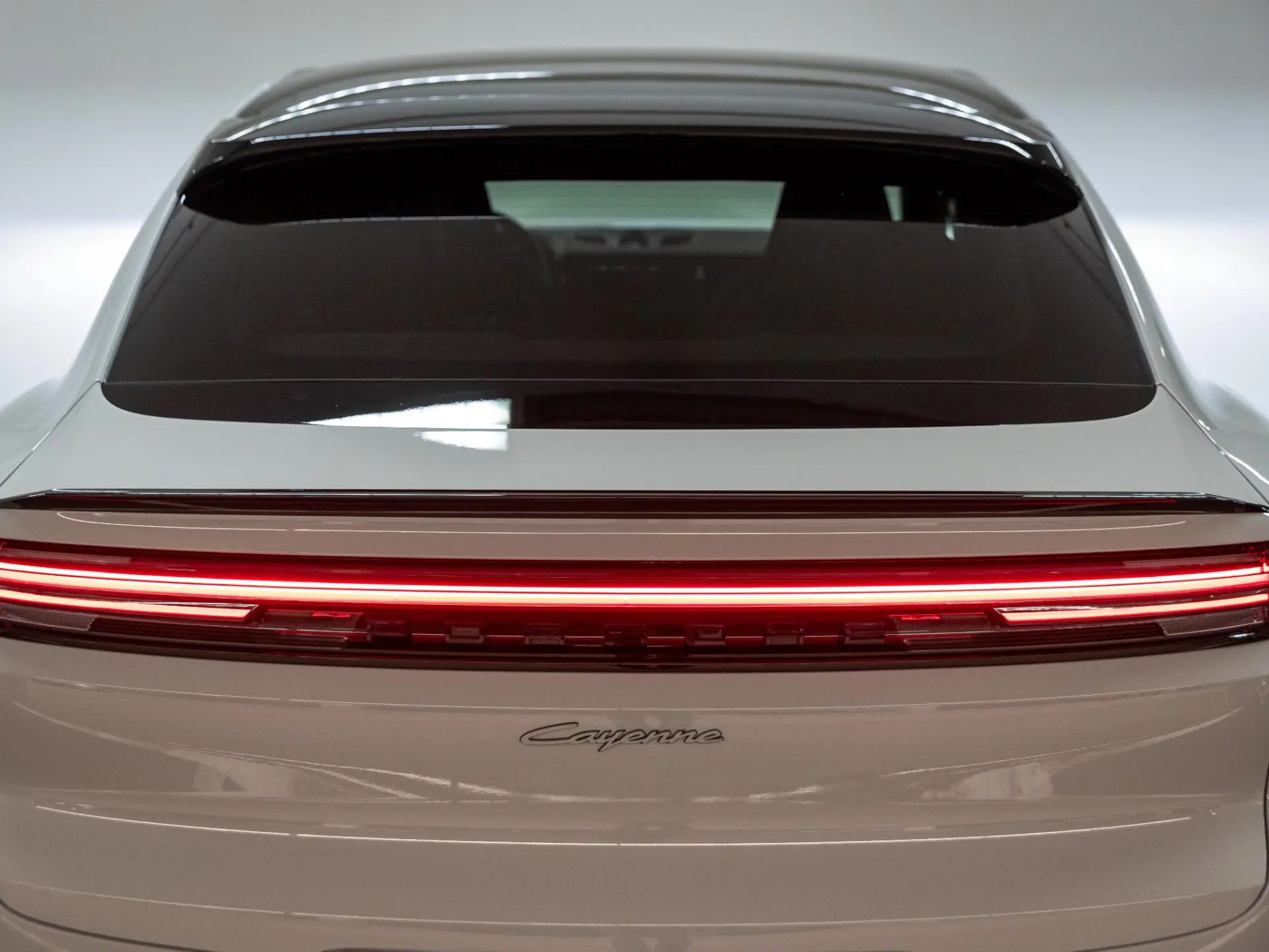 Cayenne E-Hybrid Black Edition Coupé