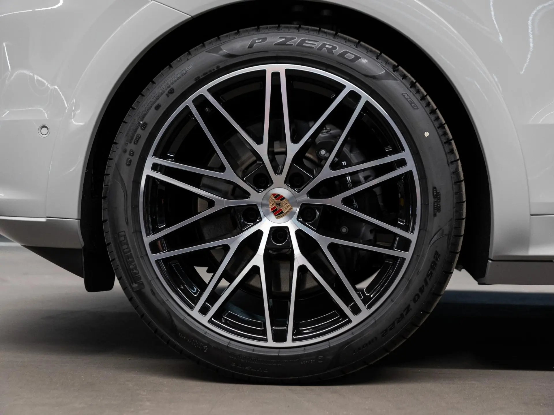 Cayenne E-Hybrid Black Edition Coupé