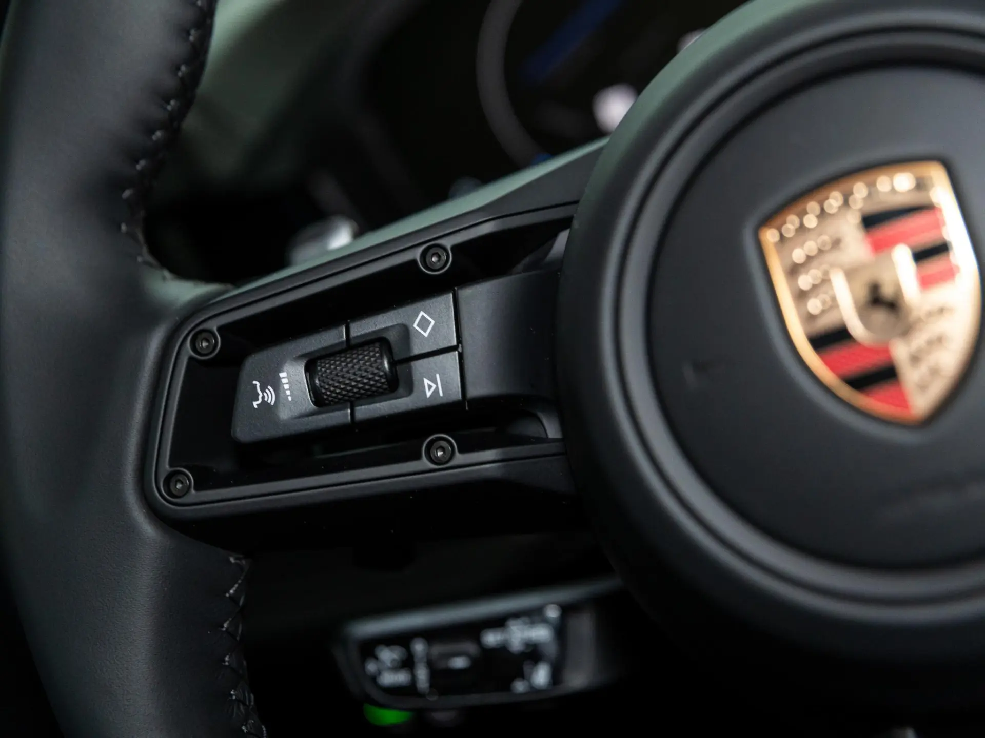 Cayenne E-Hybrid Black Edition Coupé