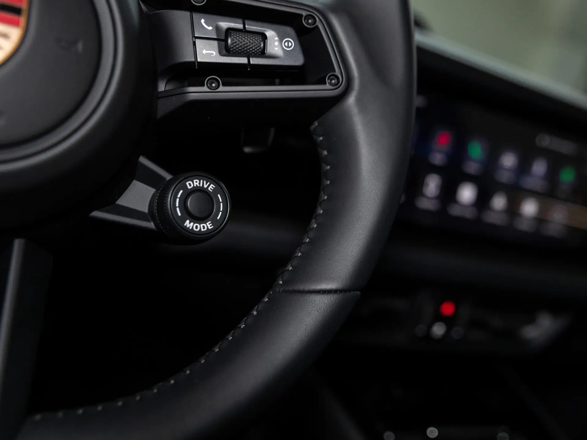 Cayenne E-Hybrid Black Edition Coupé