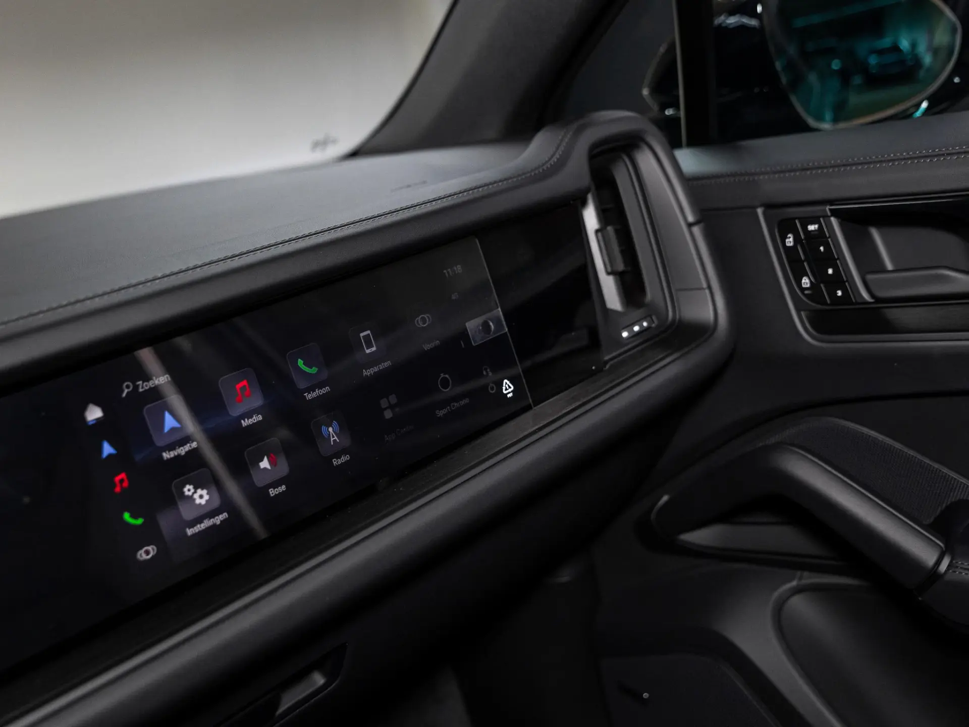 Cayenne E-Hybrid Black Edition Coupé