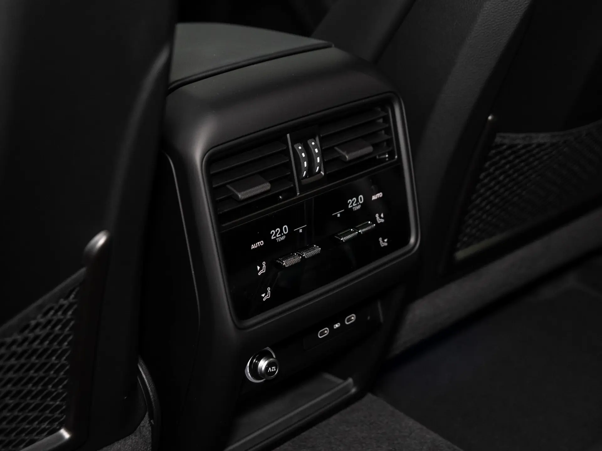 Cayenne E-Hybrid Black Edition Coupé