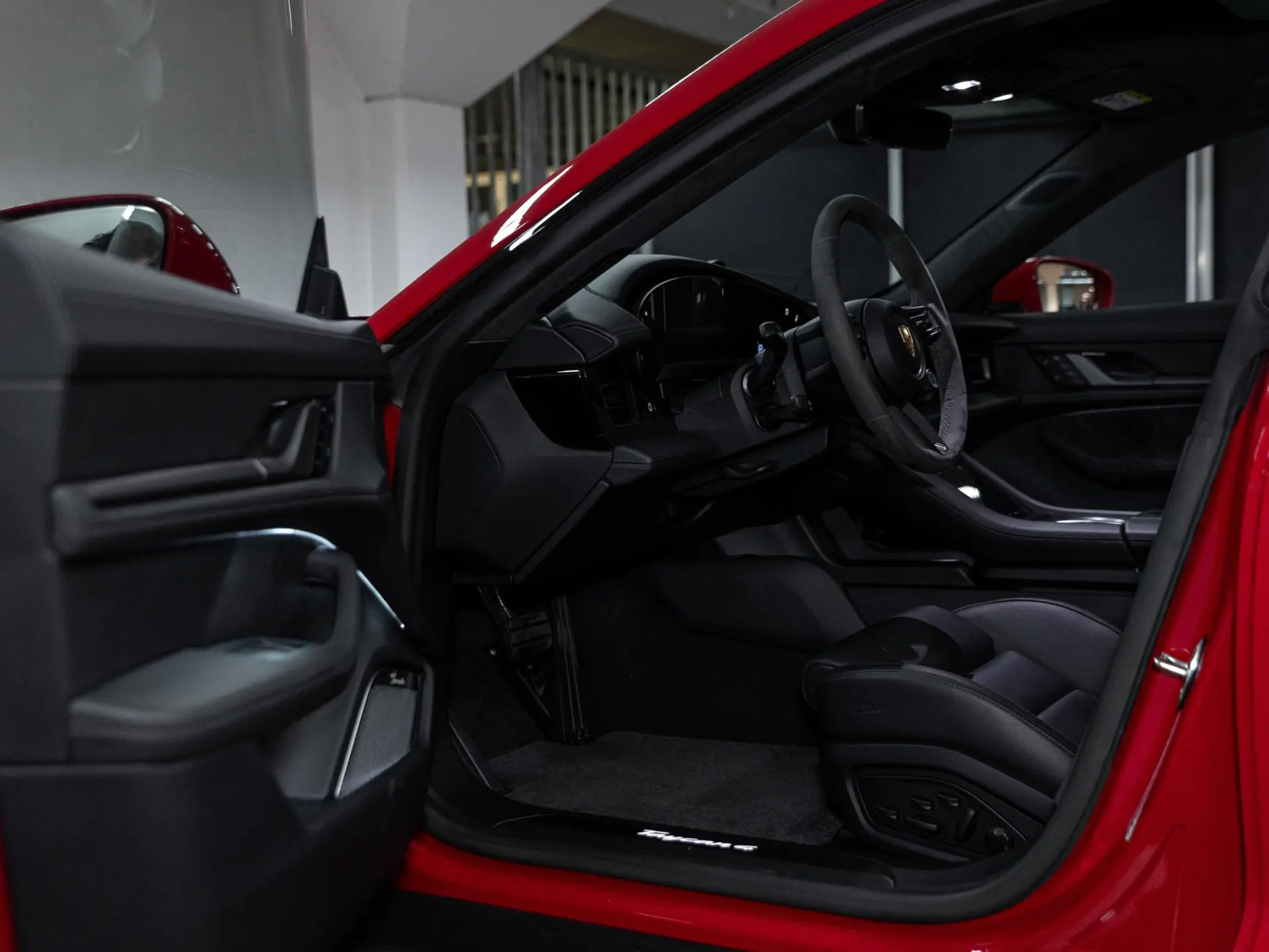 Taycan 4 Cross Turismo MJ2023