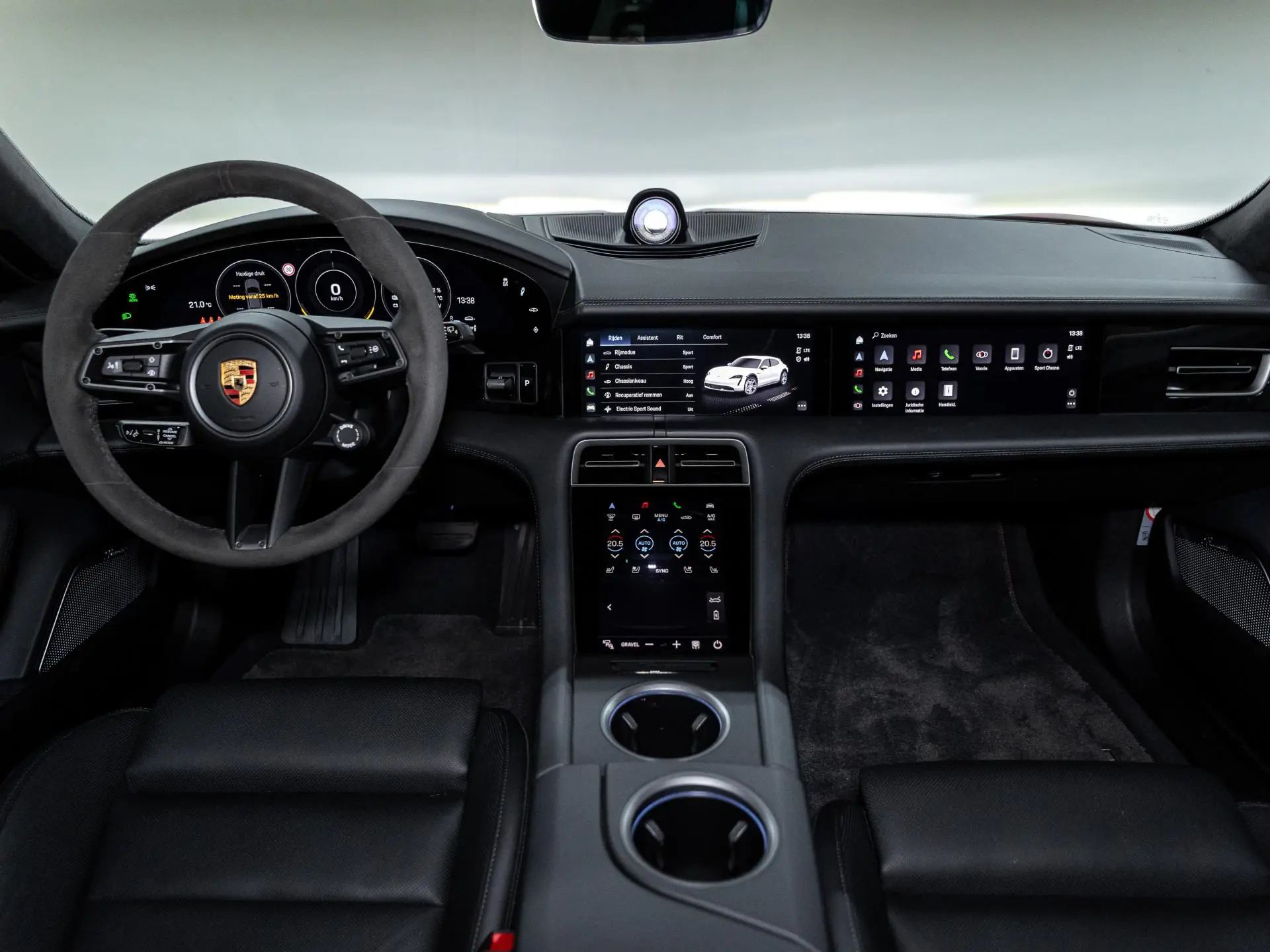 Taycan 4 Cross Turismo MJ2023