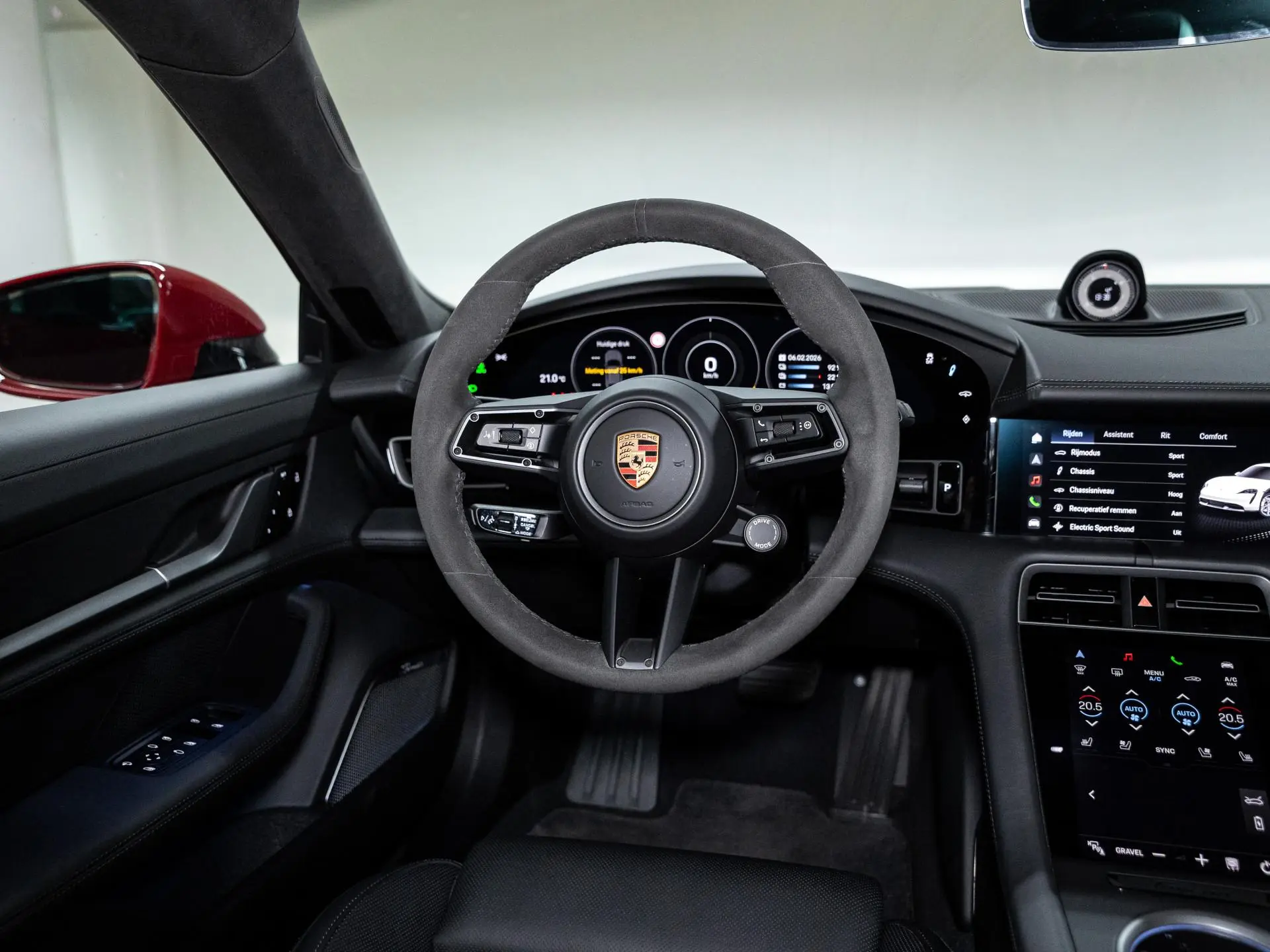 Taycan 4 Cross Turismo MJ2023