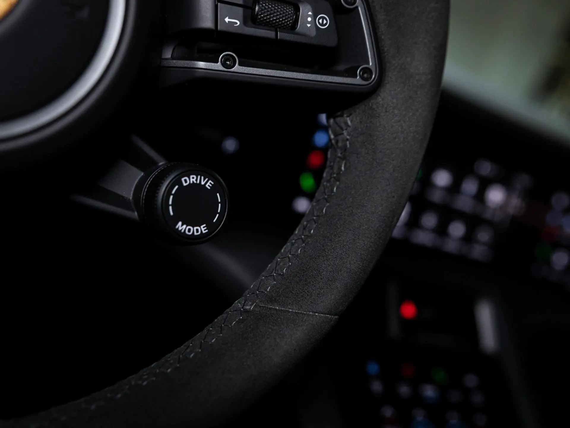 Taycan 4 Cross Turismo MJ2023