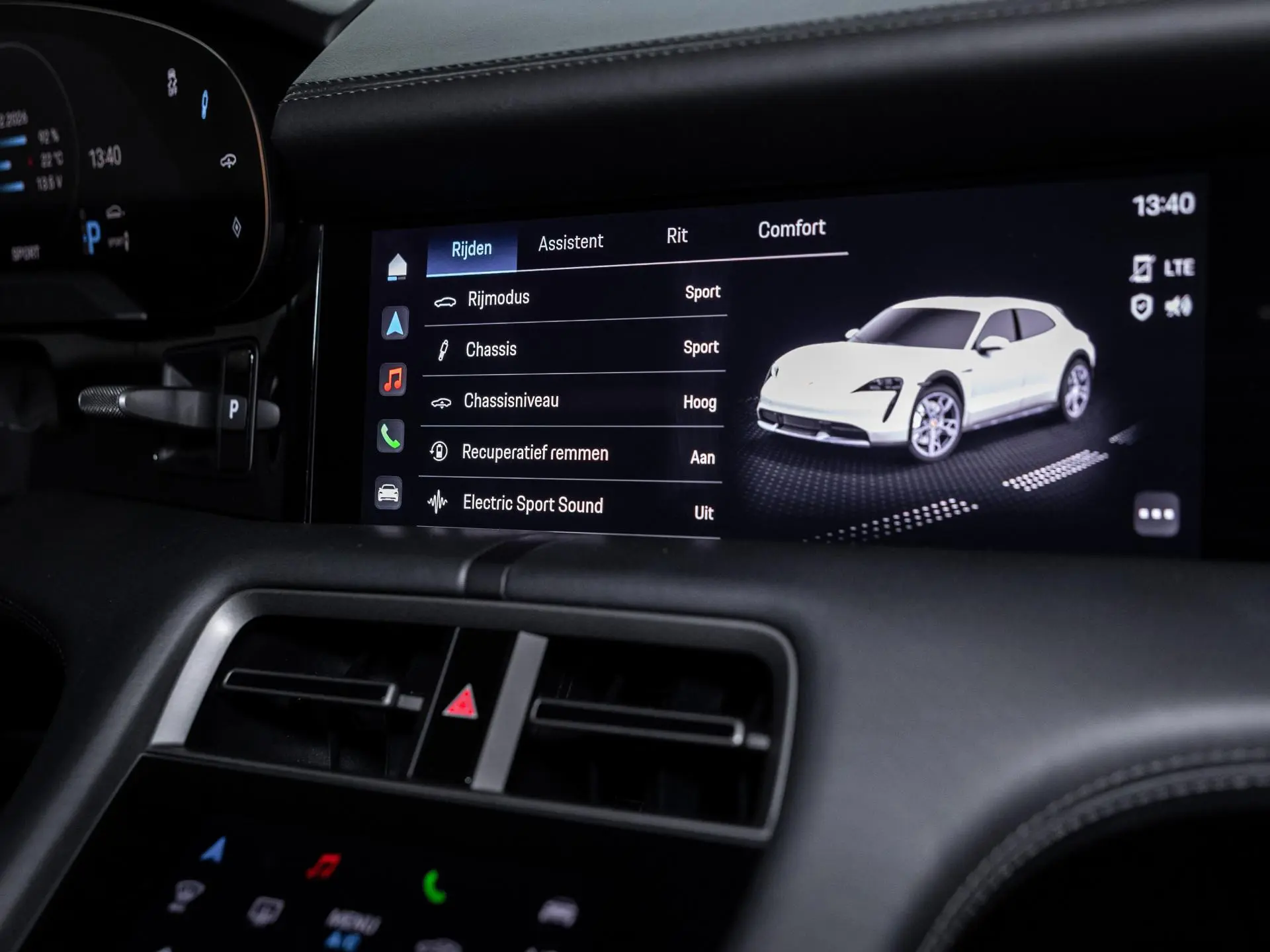 Taycan 4 Cross Turismo MJ2023