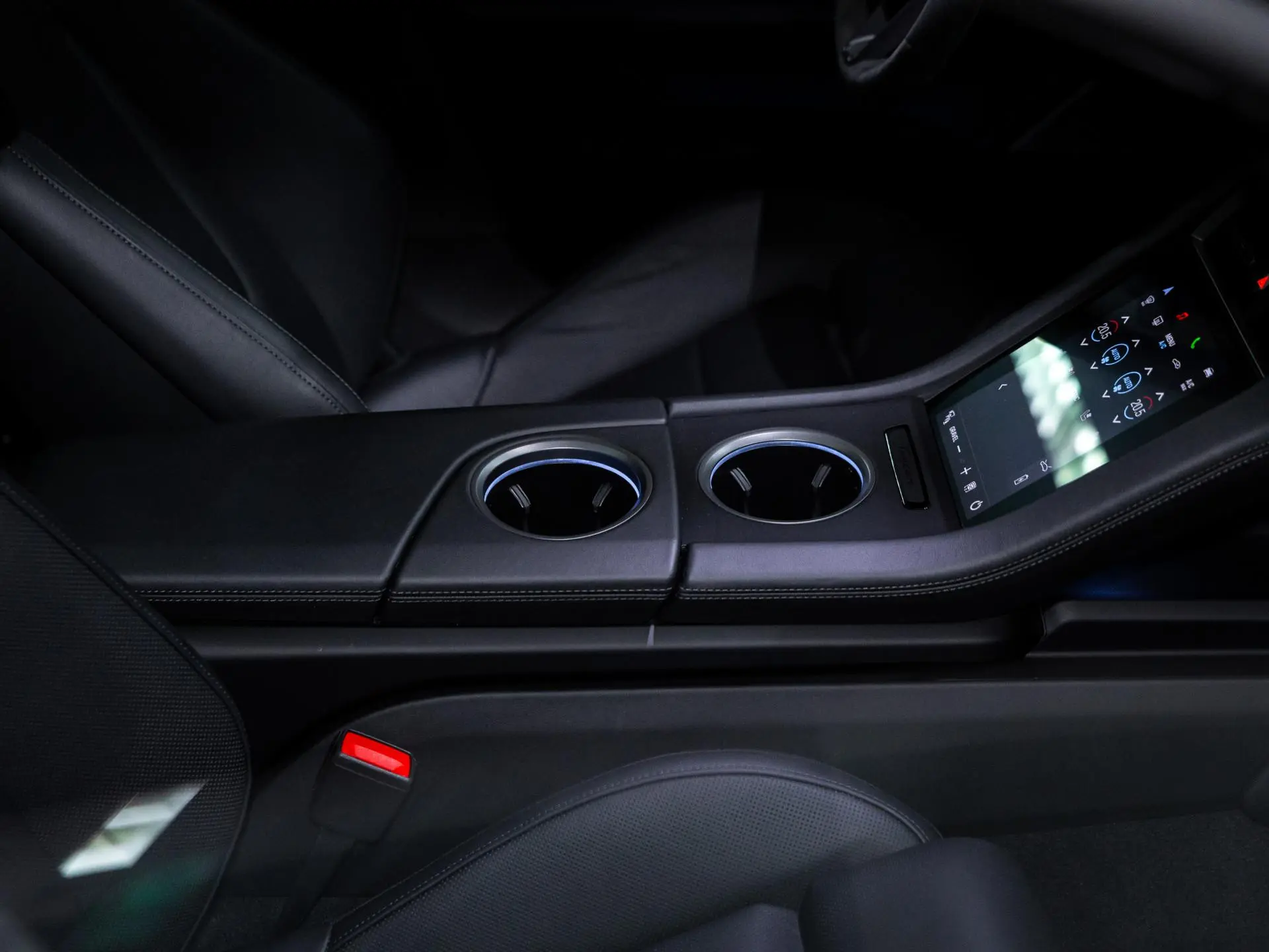 Taycan 4 Cross Turismo MJ2023