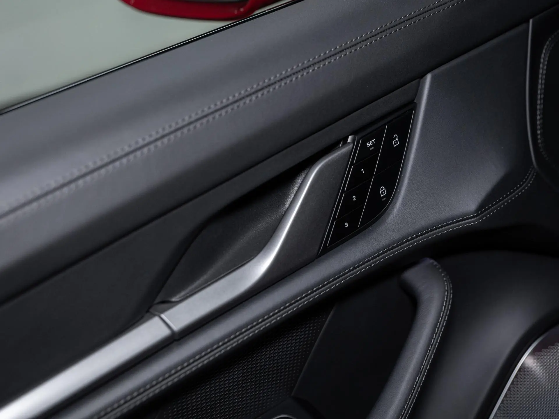 Taycan 4 Cross Turismo MJ2023