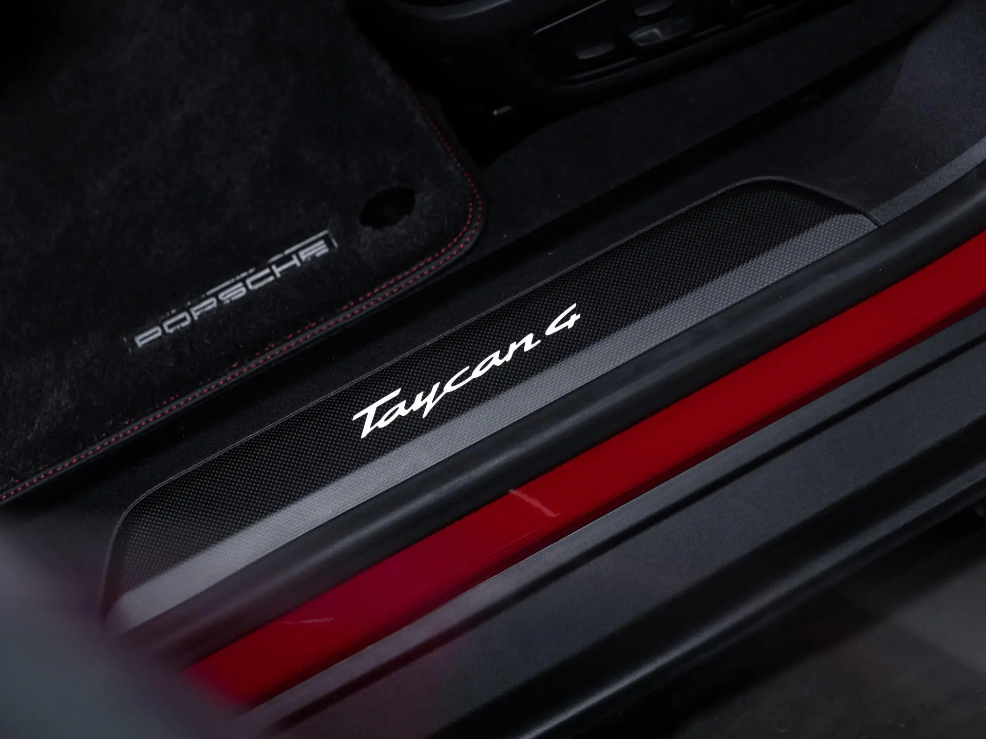 Taycan 4 Cross Turismo MJ2023